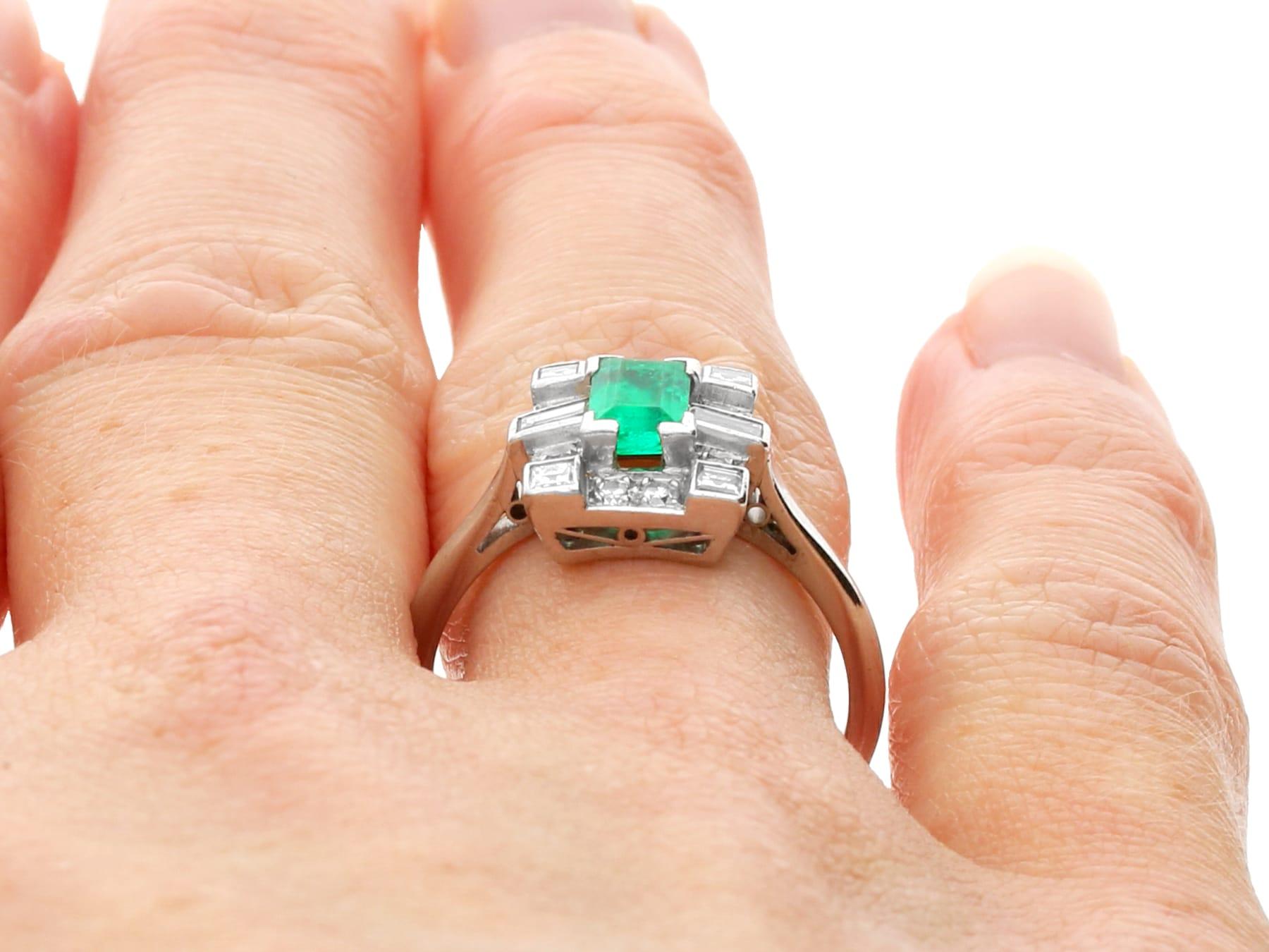 Antique 0.50 Carat Emerald and 0.33 Carat Diamond 18k White Gold Dress Ring For Sale 5