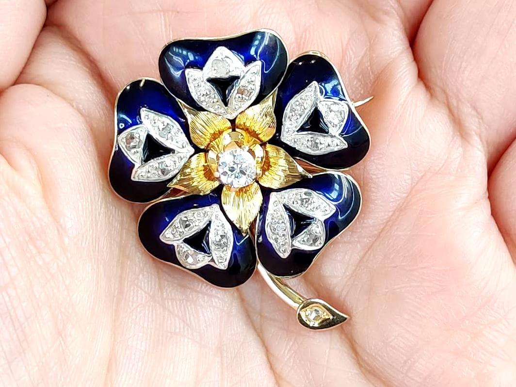 Old European Cut Antique Diamond and Enamel Flower Brooch in 18k Yellow Gold For Sale