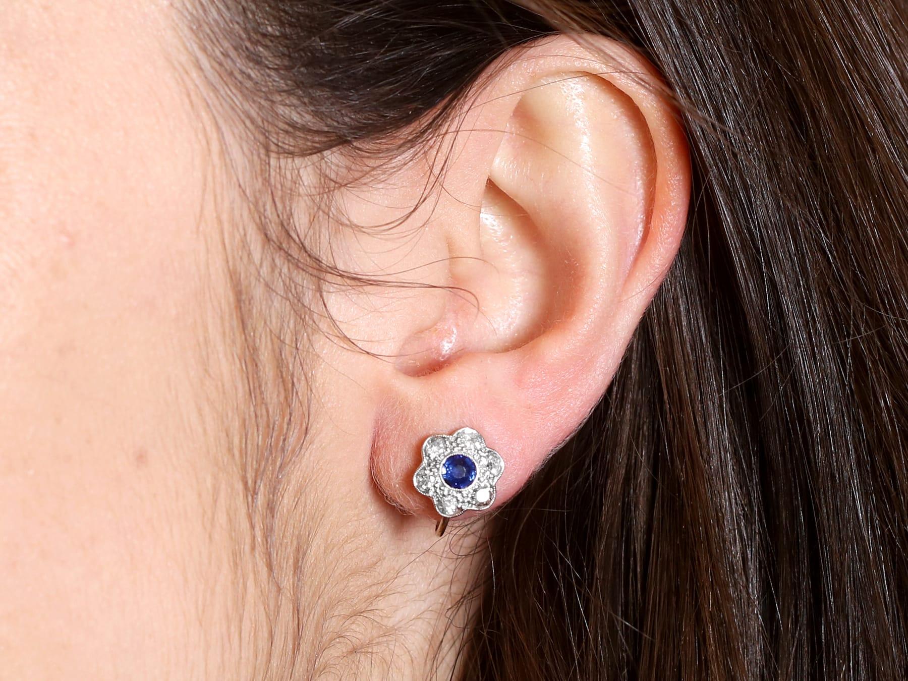 Antique 0.56 Carat Sapphire and 0.60 Carat Diamond Platinum Earrings Circa 1920 For Sale 4