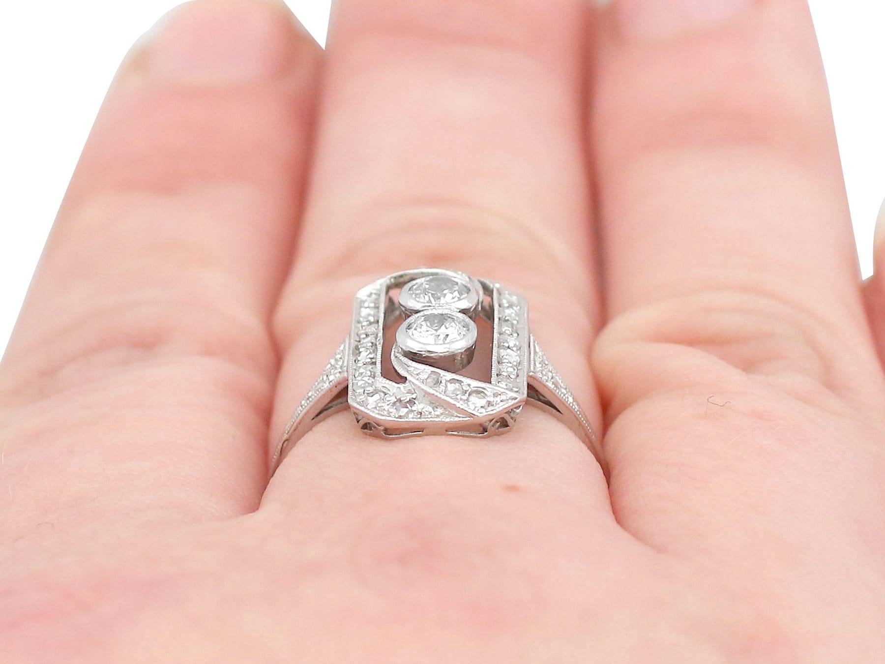 Antique 0.63Ct Diamond and 18k White Gold Dress Ring For Sale 3