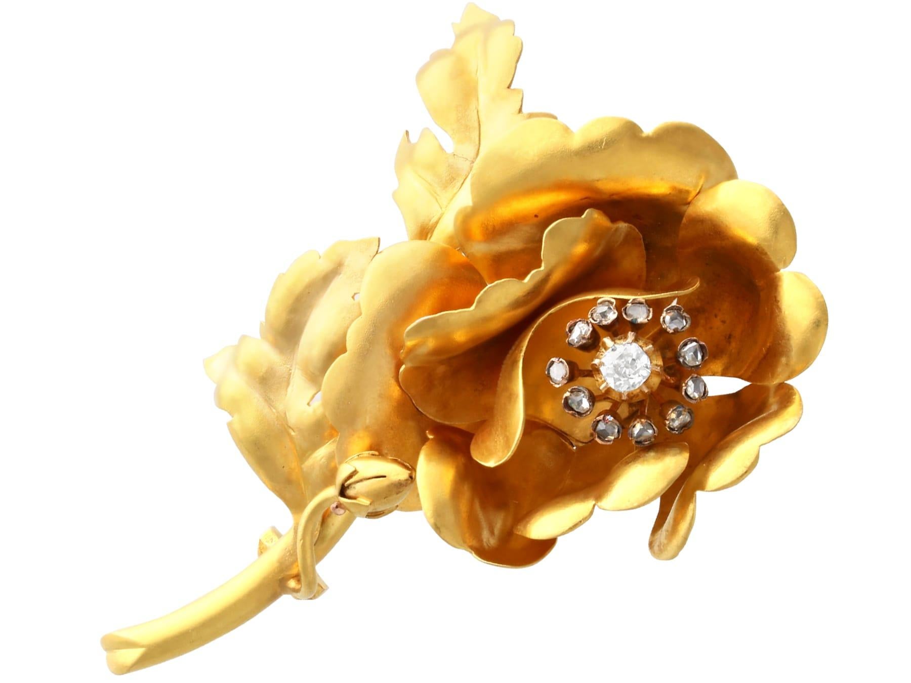 Antique 0.65 Carat Diamond and 22k Yellow Gold Floral Brooch Circa 1880 For Sale