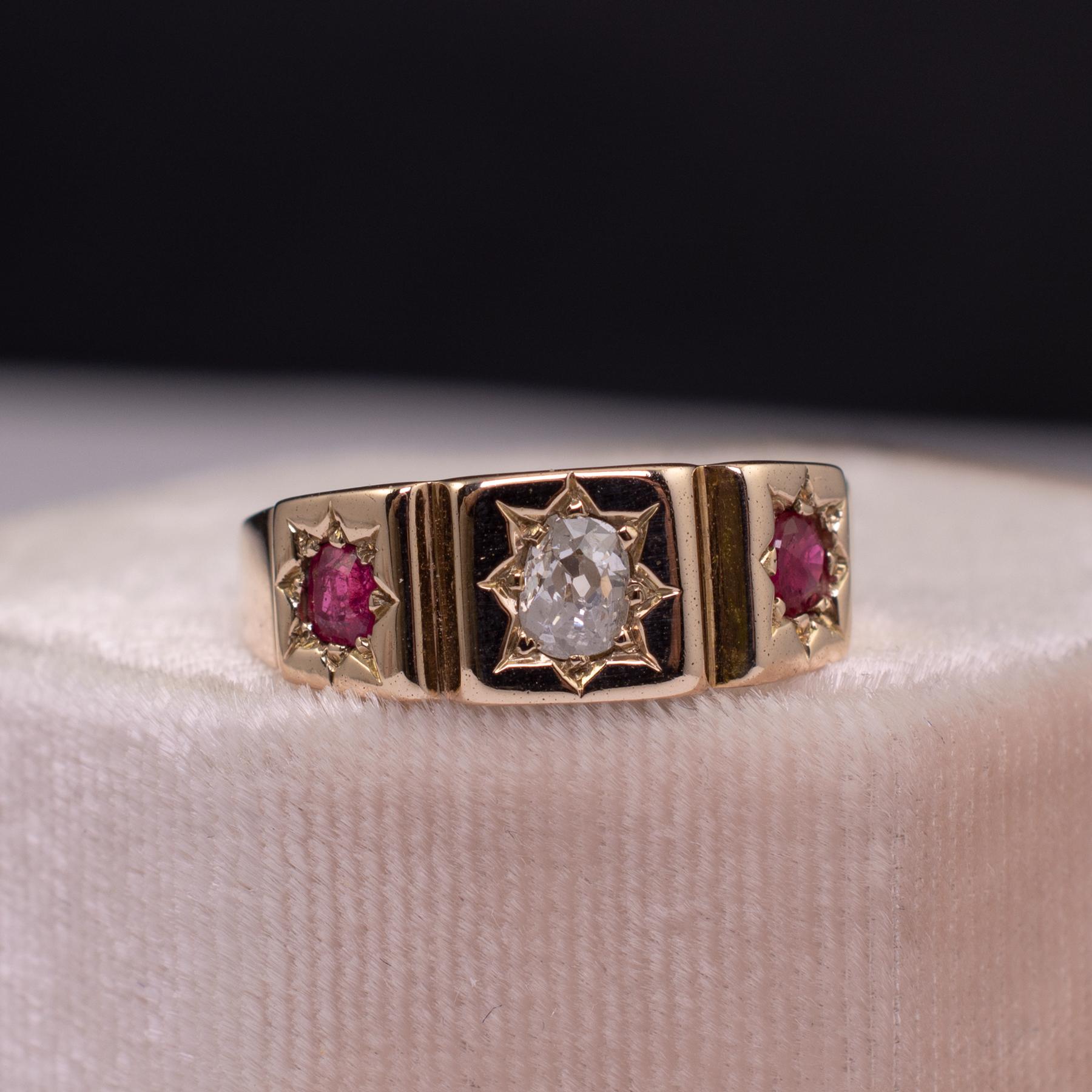 Antique Ruby Diamond Gypsy Ring 18 Karat Gold In Good Condition For Sale In Preston, Lancashire