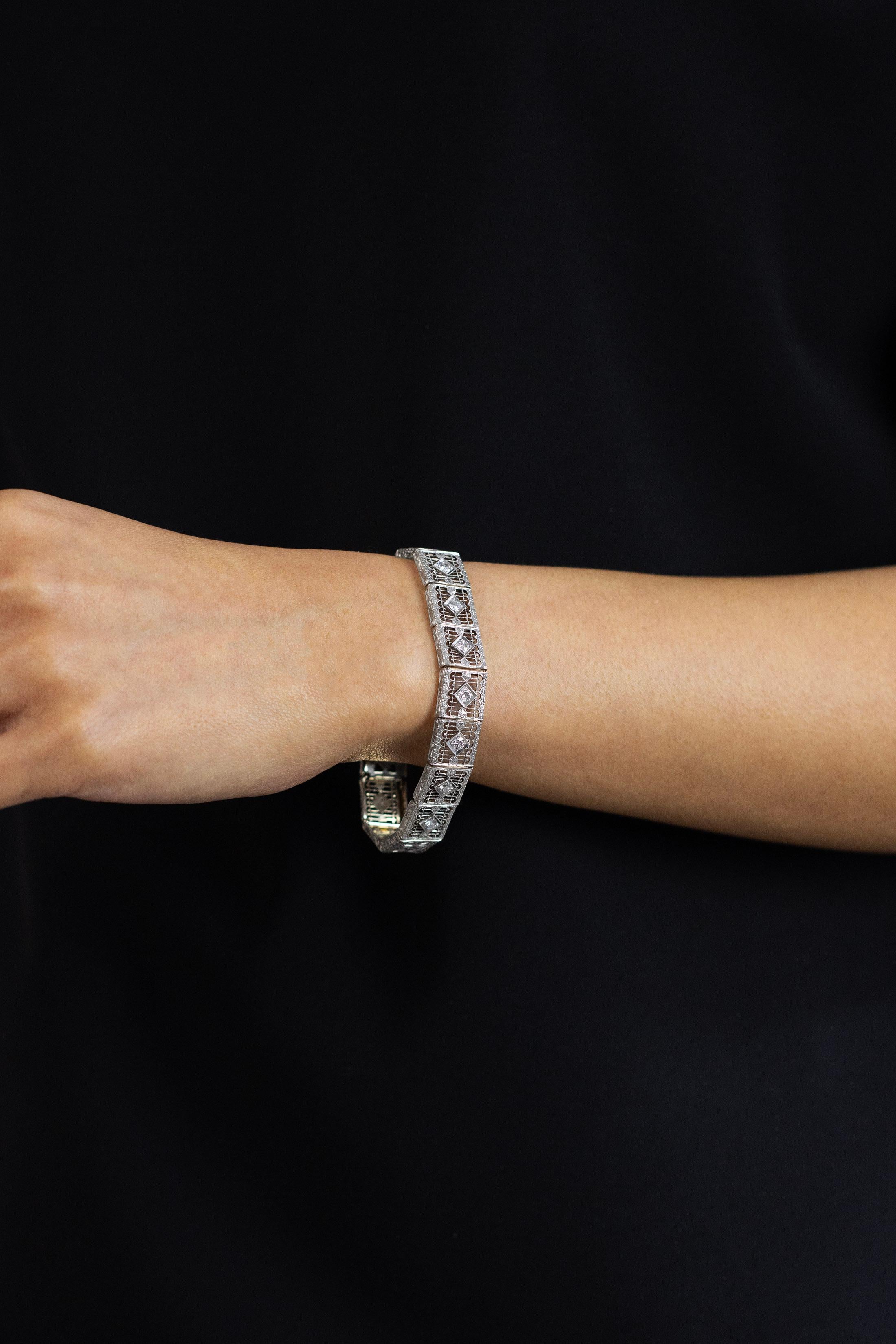 Rétro Bracelet ancien ajouré en diamants taille vieille Europe de 0,70 carat au total en vente