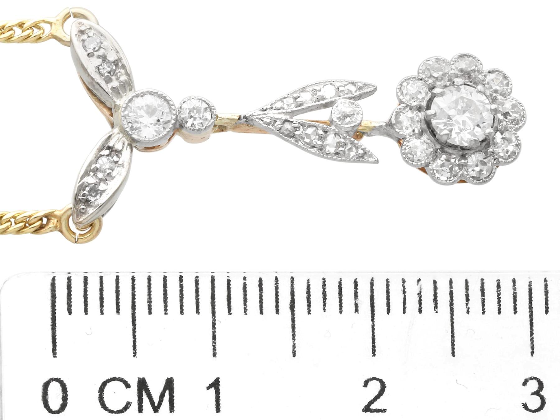 Antique 0.73 Carat Diamond Yellow Gold and Platinum Floral Necklace For Sale 2