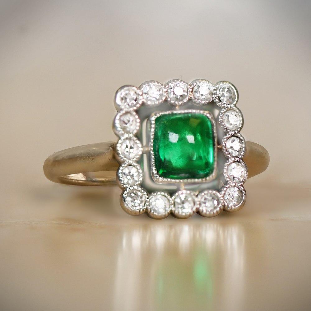 Antique 0.75ct Sugarloaf Cut Emerald Engagement Ring, Diamond Halo, Platinum In Excellent Condition For Sale In New York, NY