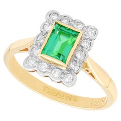 Antique 0.78 Carat Emerald and 0.28 Carat Diamond Yellow Gold Dress Ring