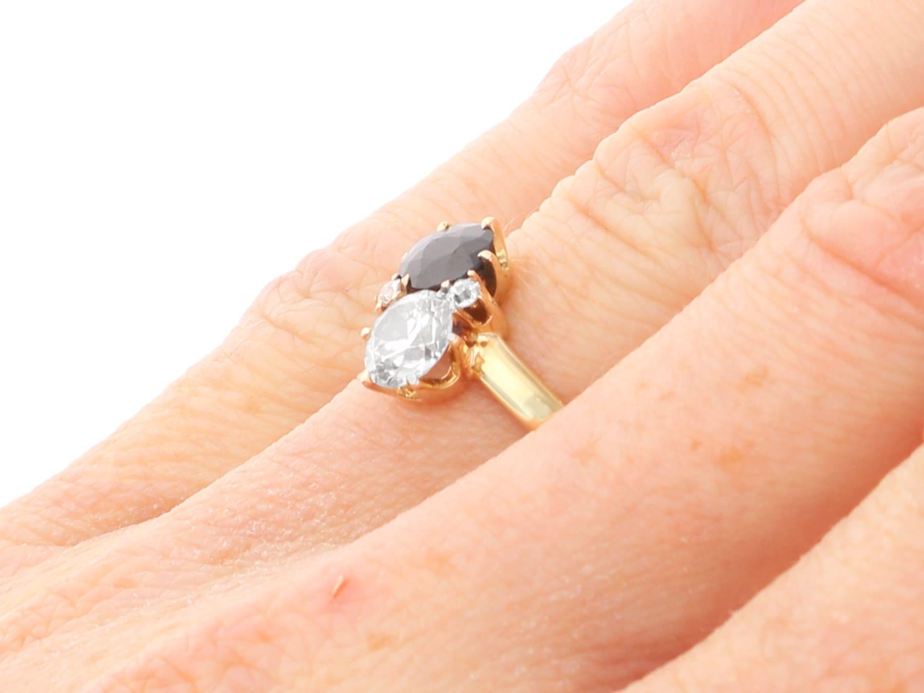 Bague ancienne en or jaune 14 carats avec saphir de 0,78 carat et diamant de 0,88 carat, c. 1910 en vente 4
