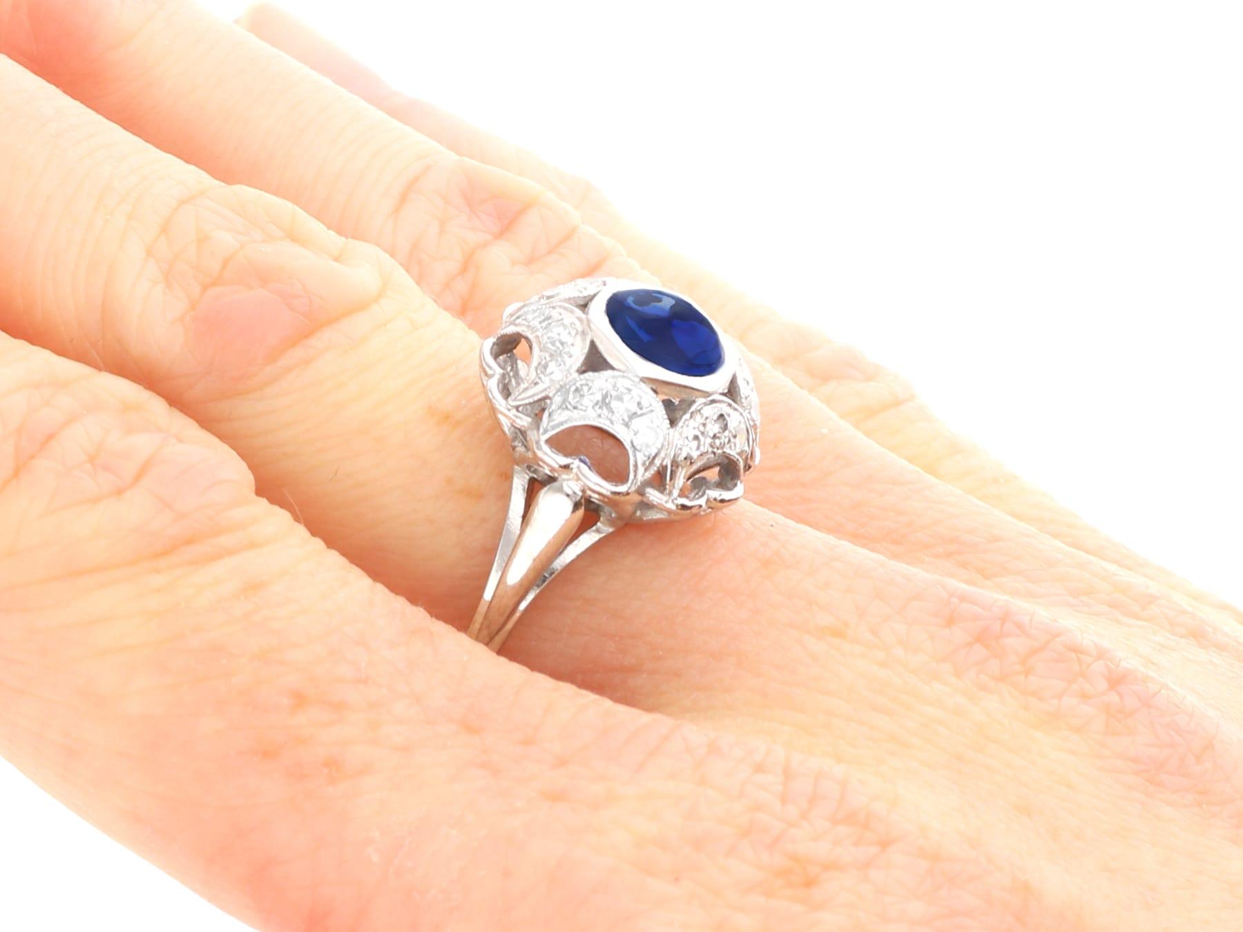 Antique 0.78 Carat Sapphire and 0.29 Carat Diamond, Platinum Ring Circa 1925 For Sale 3