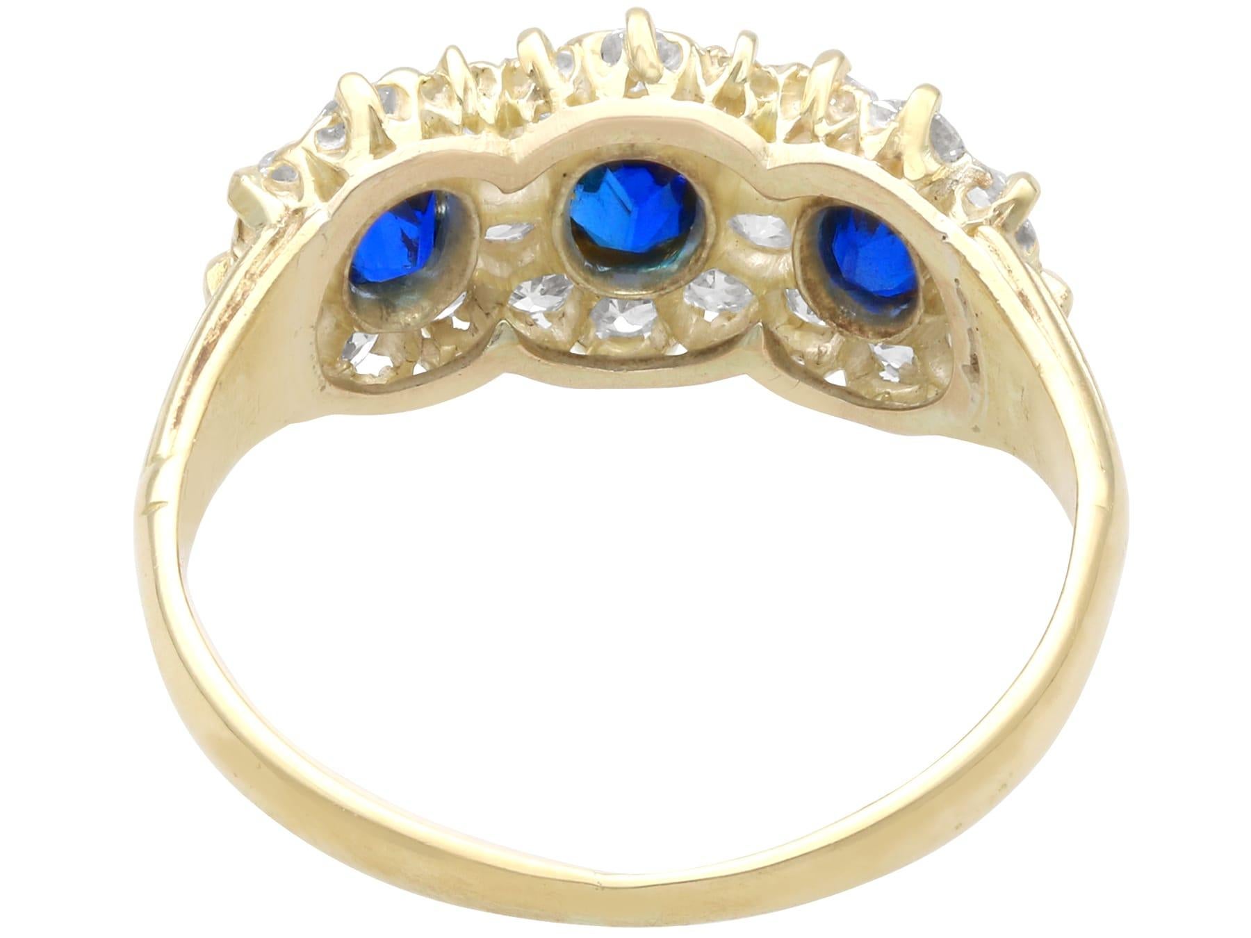 Zafiro antiguo de 0,80 quilates Diamante de 1,25 quilates Anillo de oro amarillo de 18 quilates Circa 1895 en venta 1