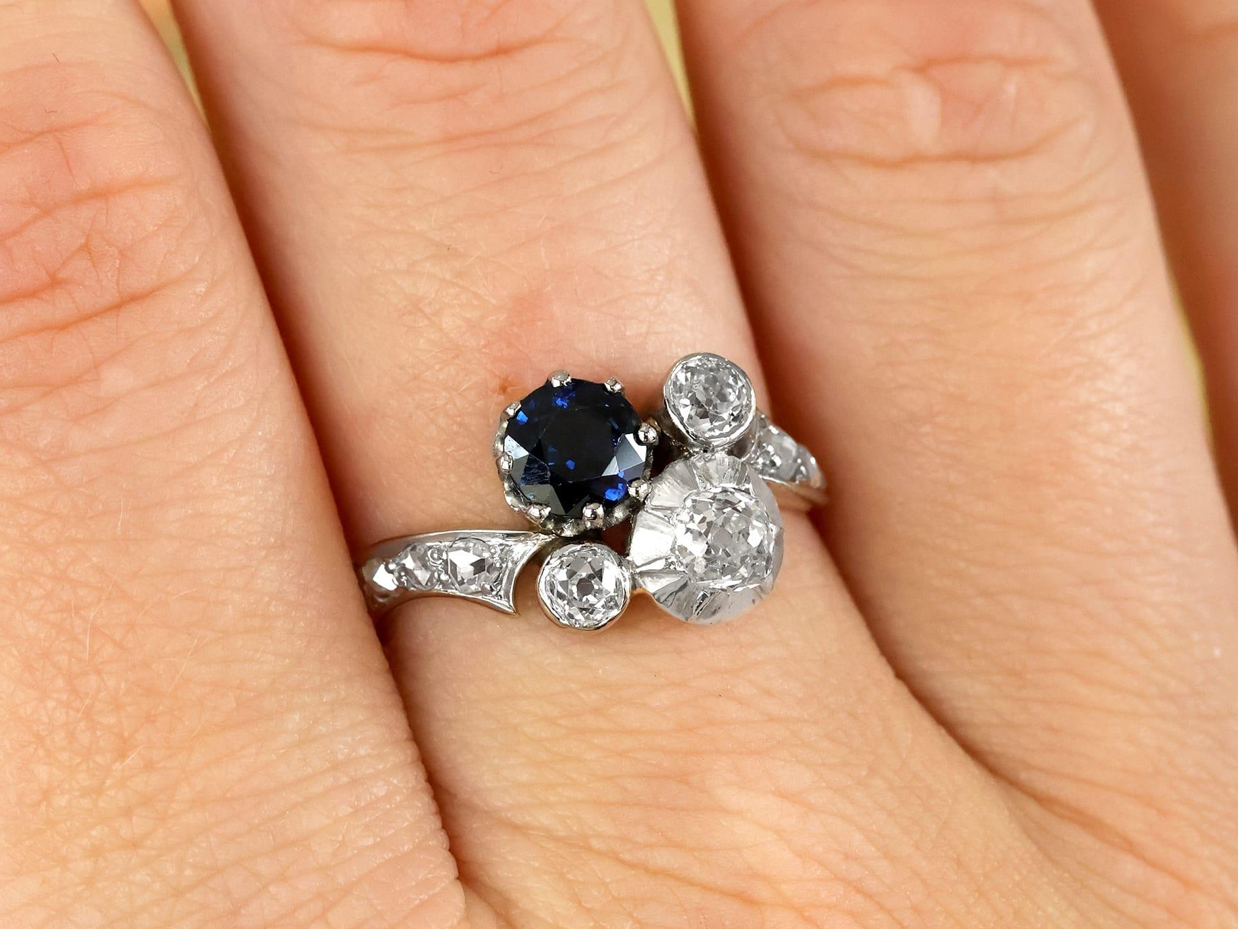 Antiker 0,80ct Saphir und 1,23ct Diamant, 18k Gelbgold Twist Ring (Viktorianisch) im Angebot