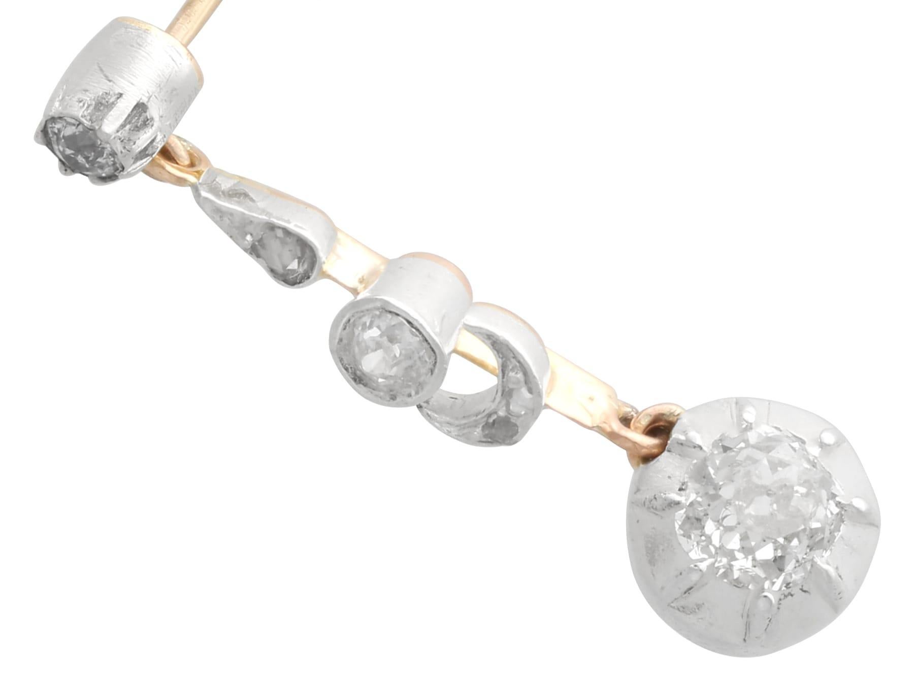 Antike 0,84 Karat Diamant und 18k Gelbgold Tropfen Ohrringe CIRCA 1890 für Damen oder Herren im Angebot