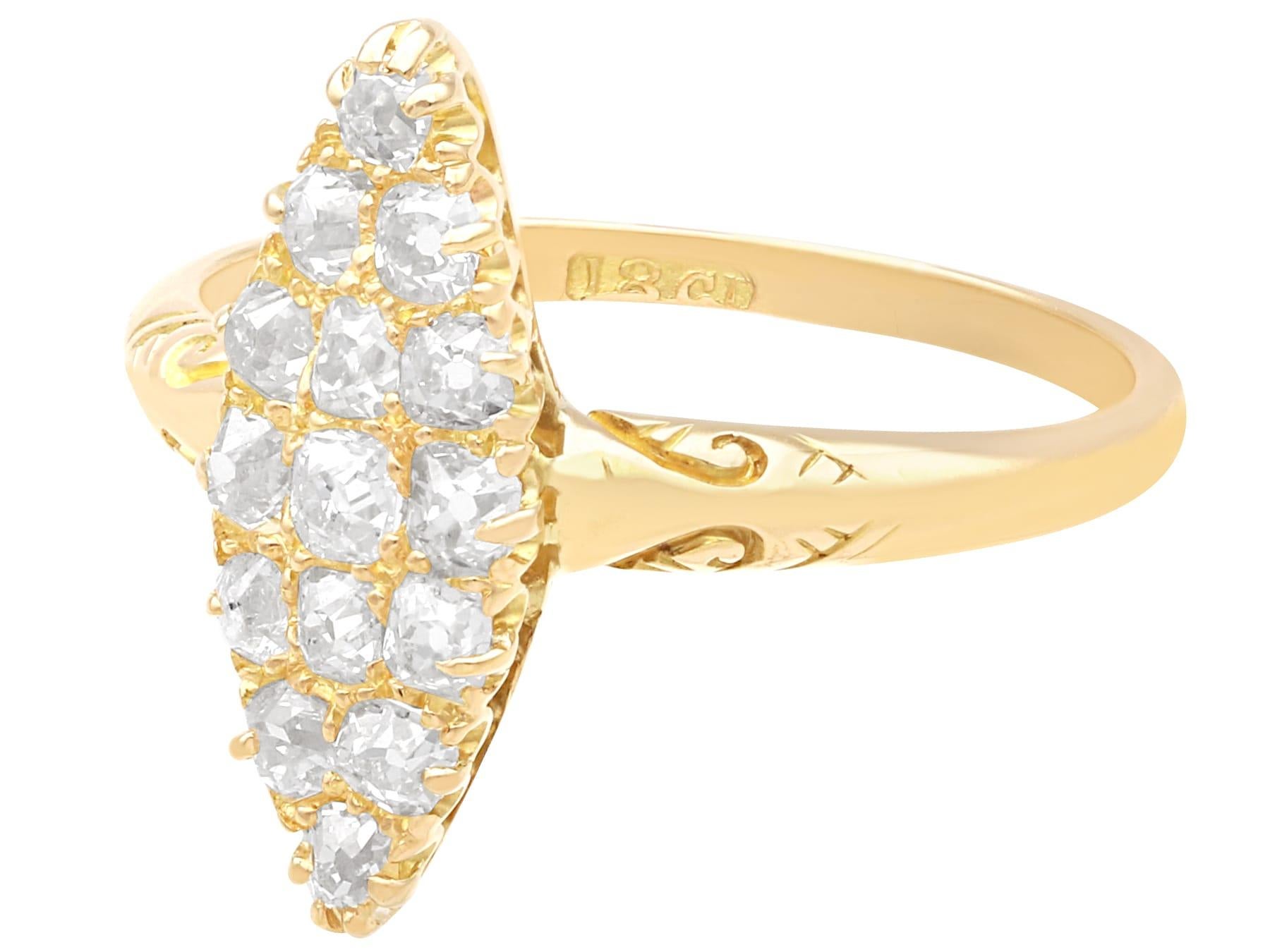 Bague marquise ancienne en or jaune 18 carats et diamants de 0,90 carat, c. 1925 Excellent état - En vente à Jesmond, Newcastle Upon Tyne