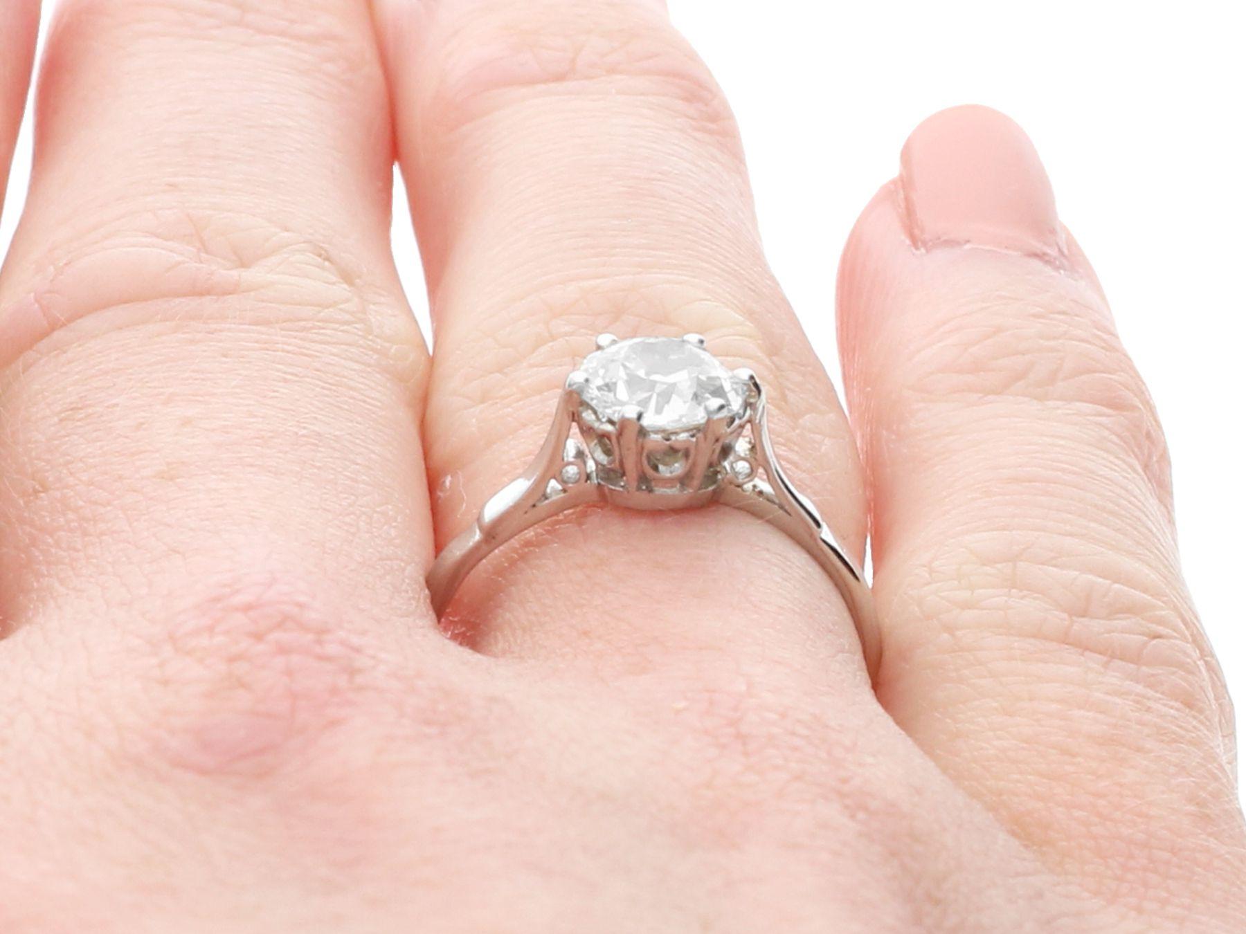 Antique Diamond and Platinum Solitaire Engagement Ring, circa 1920 For Sale 4