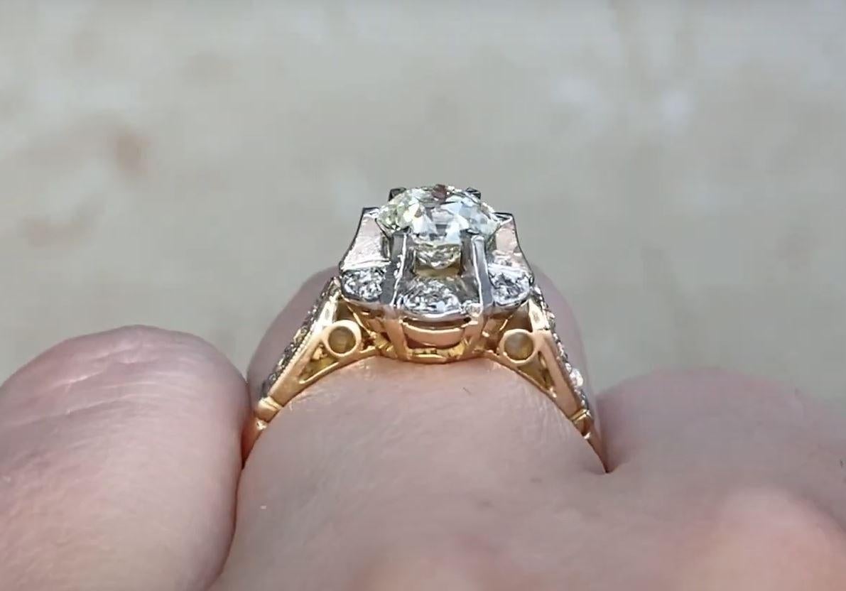 Antique 0.93ct Old European Cut Diamond Cluster Engagement Ring, 18k Rose Gold For Sale 3