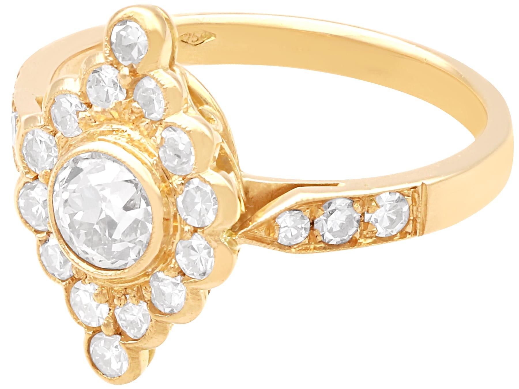 Old European Cut Antique 0.98Ct Diamond and 18k Yellow Gold Ring Circa 1900 For Sale