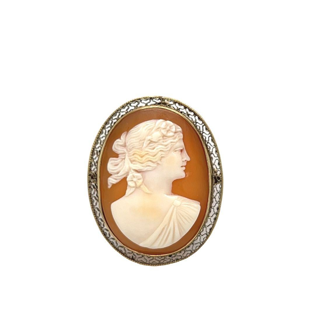 Antique 10 Karat Yellow Gold Cameo Brooch For Sale 1