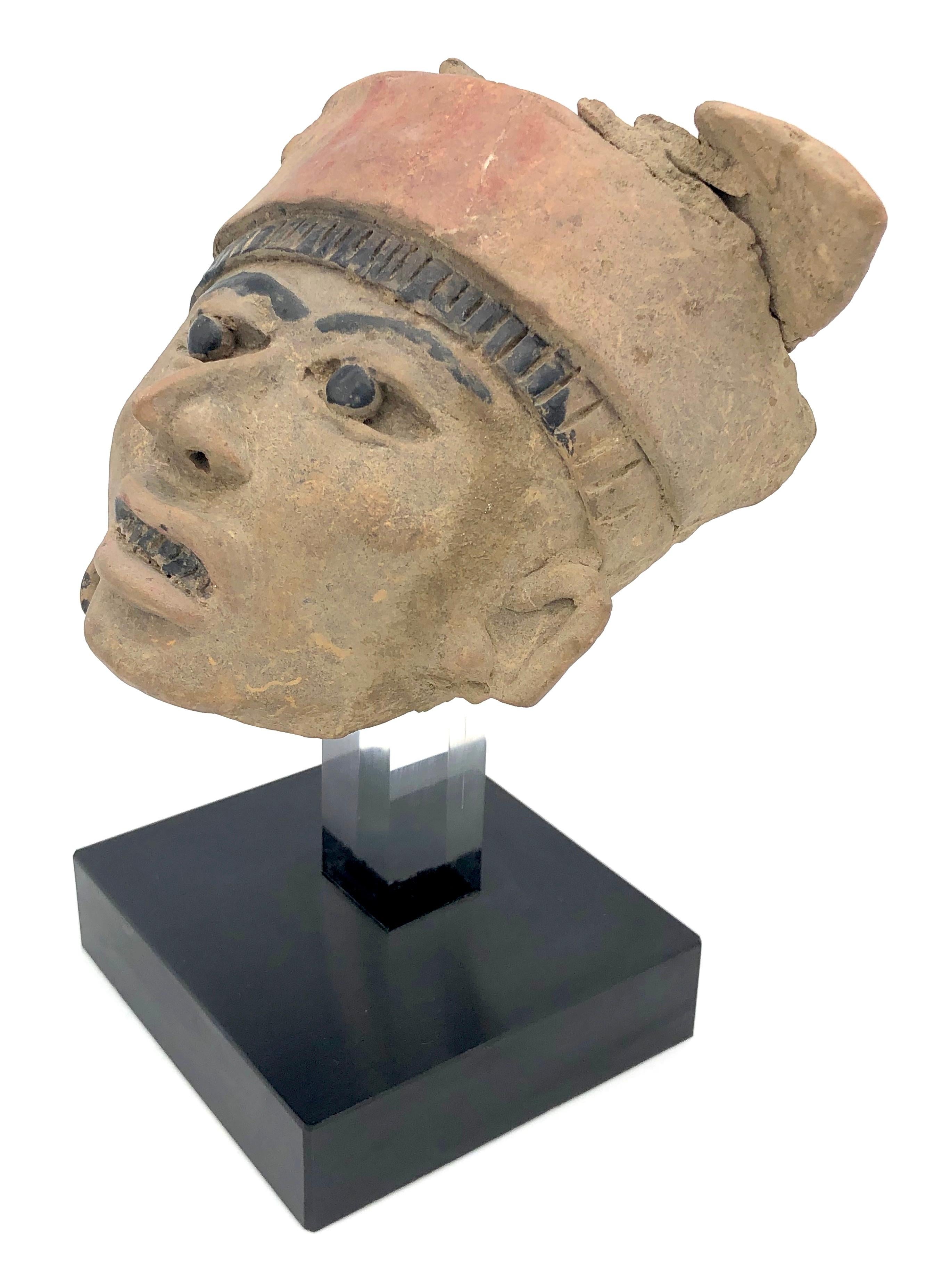 Native American Antique 100 B.C.-800 A.C. Mexico Remojadas Culture Warrior Terracotta Sculpture For Sale