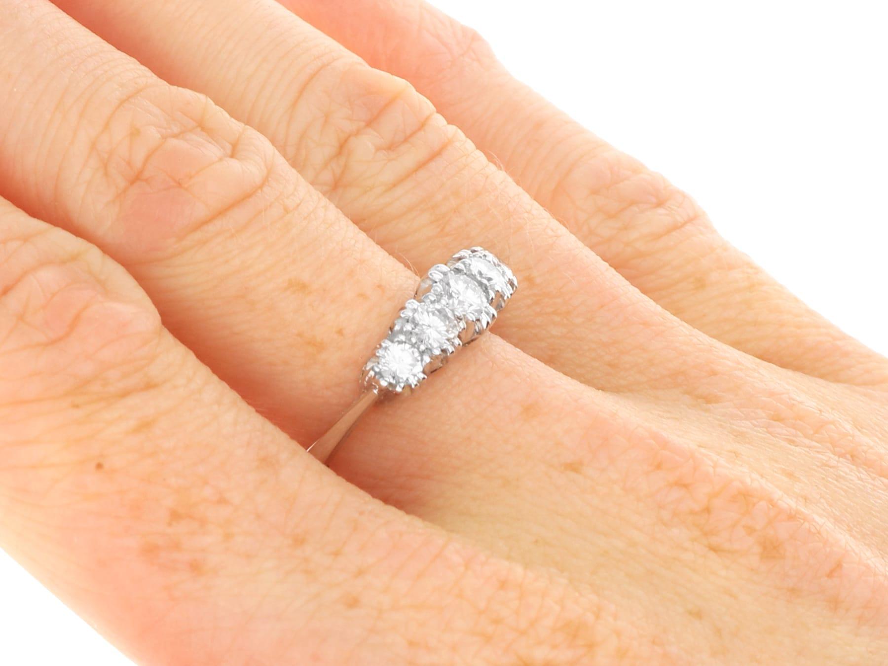 Antique 1.00 Carat Diamond and 18k White Gold Five Stone Ring Circa 1925 For Sale 4
