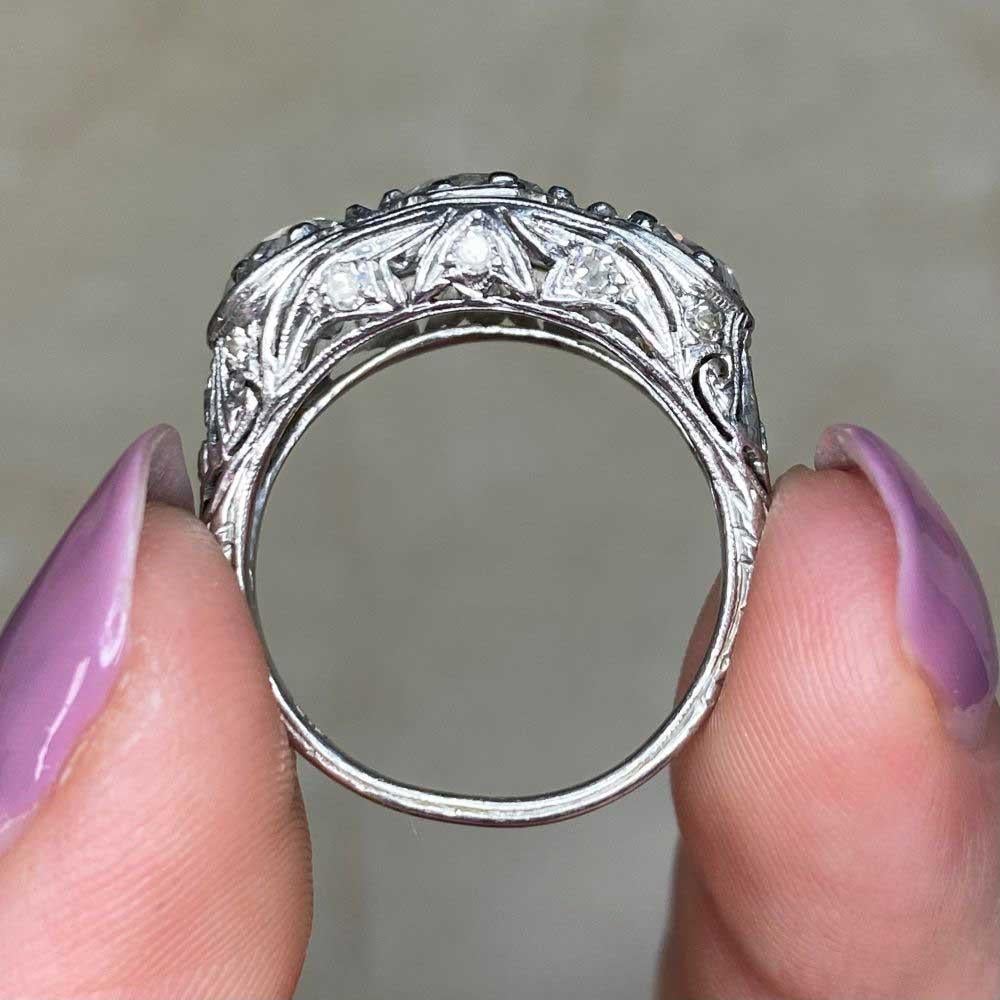 Antique 1.00 Carat Old-Euro Cut Diamond Engagement Ring, circa 1925 For Sale 5