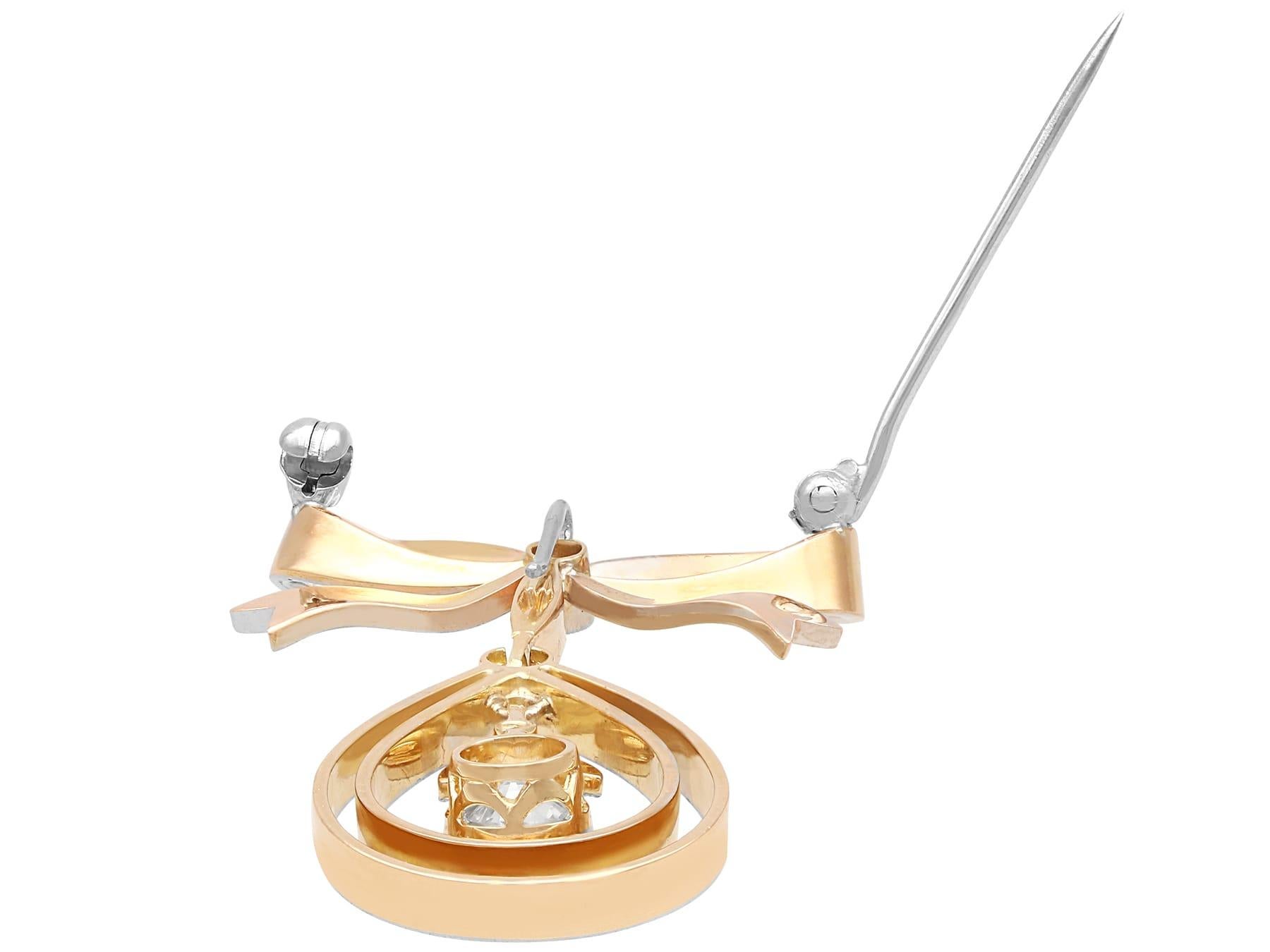 Antique 1.00Ct Diamond and 14k Yellow Gold Bow Brooch / Pendant Circa 1920 For Sale 2