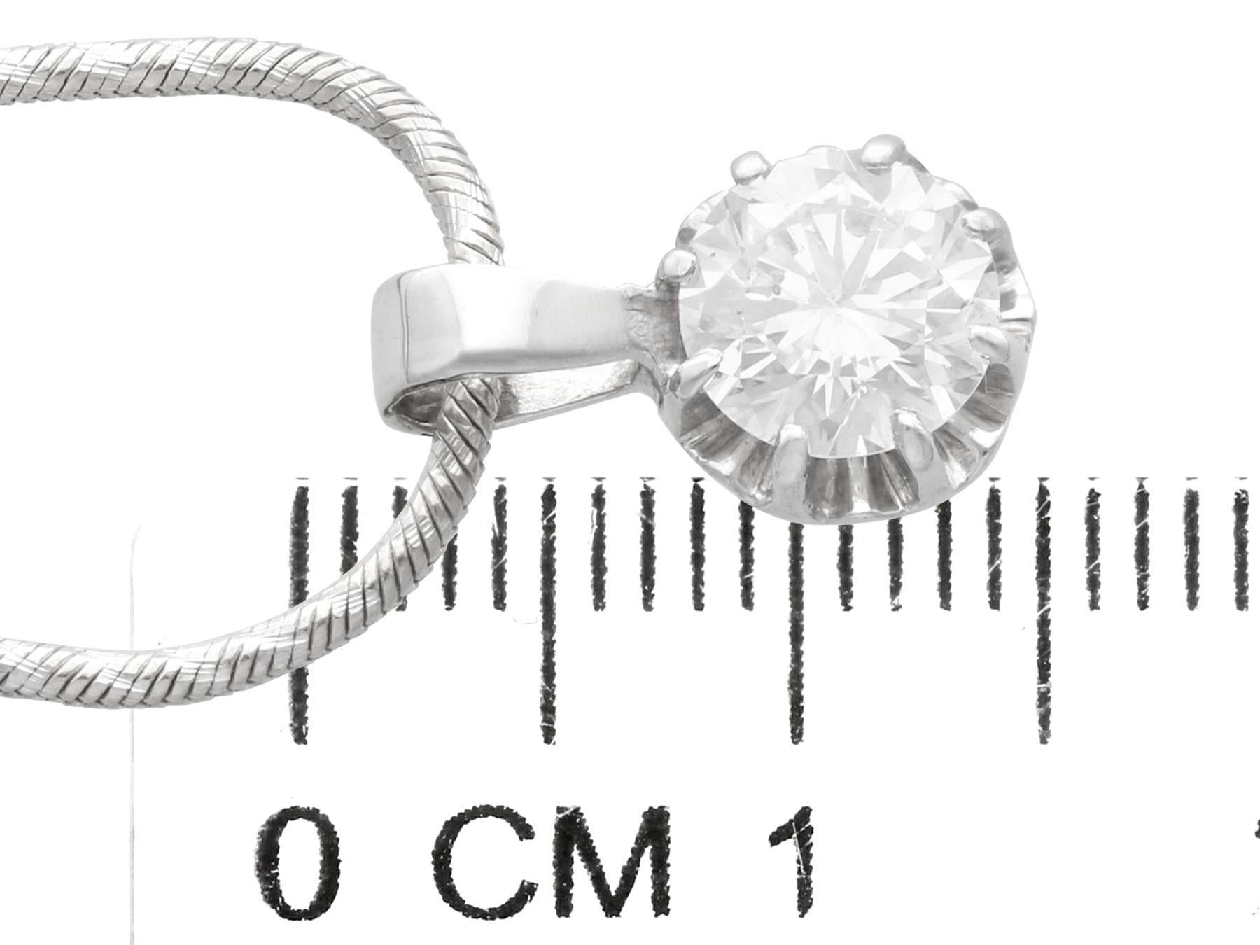 Antique 1.01 Carat Diamond and 15 Carat White Gold Pendant For Sale 2