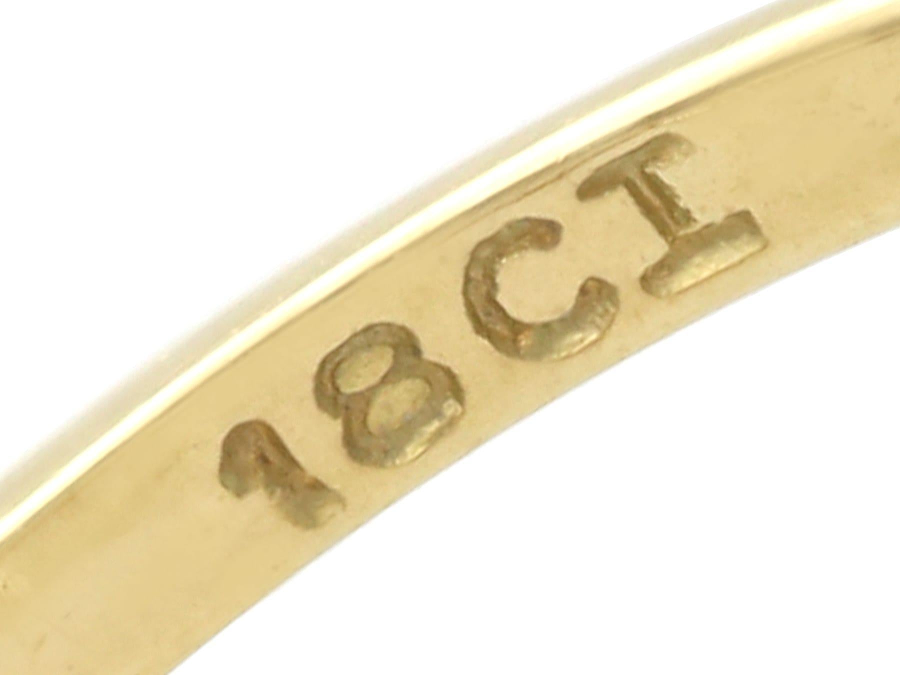 Antiker 1,01 Karat Diamant und 18k Gelbgold Solitär-Ring um 1930 im Angebot 4