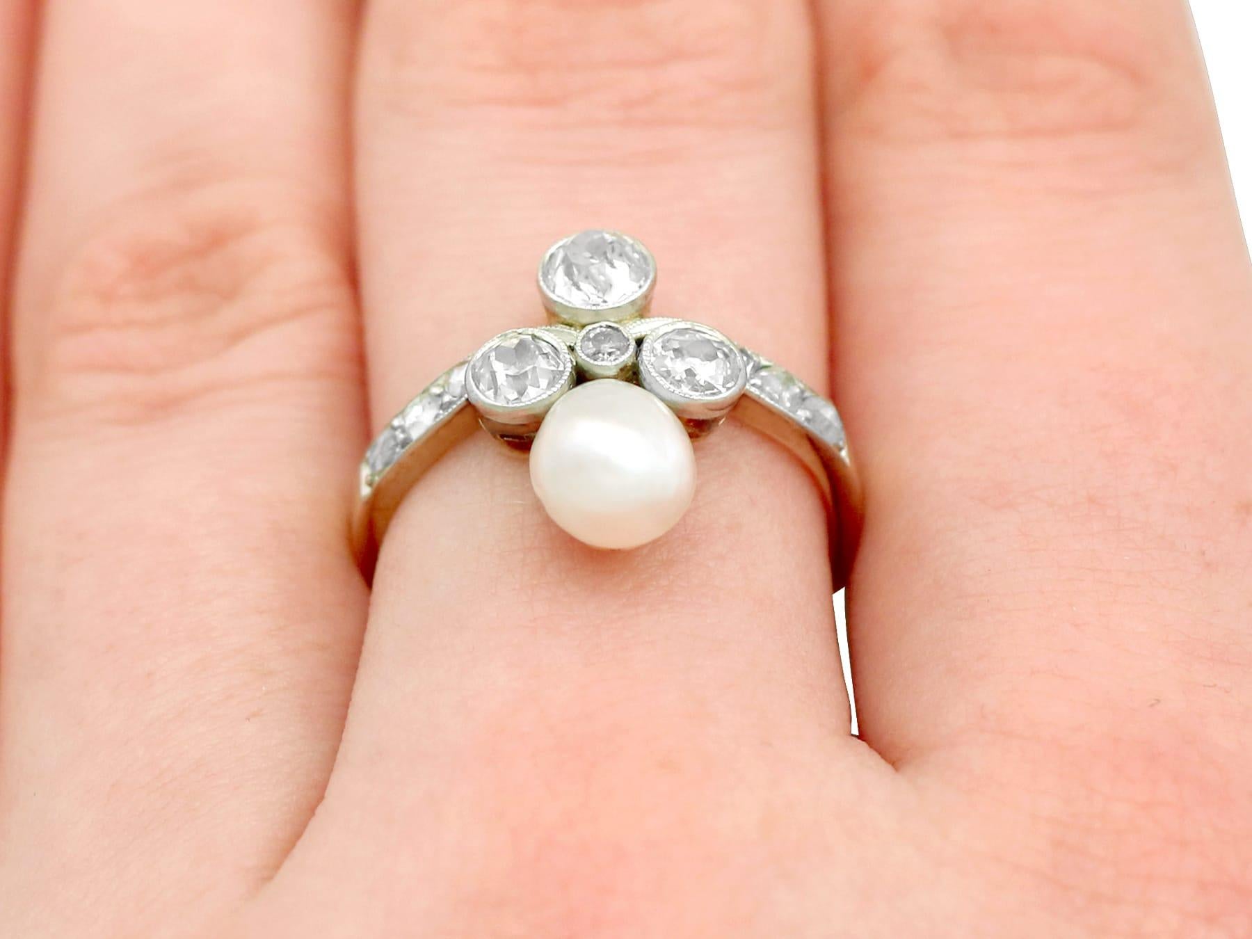 Antique 1.02 Carat Diamond and Pearl Yellow Gold Cocktail Ring For Sale 2
