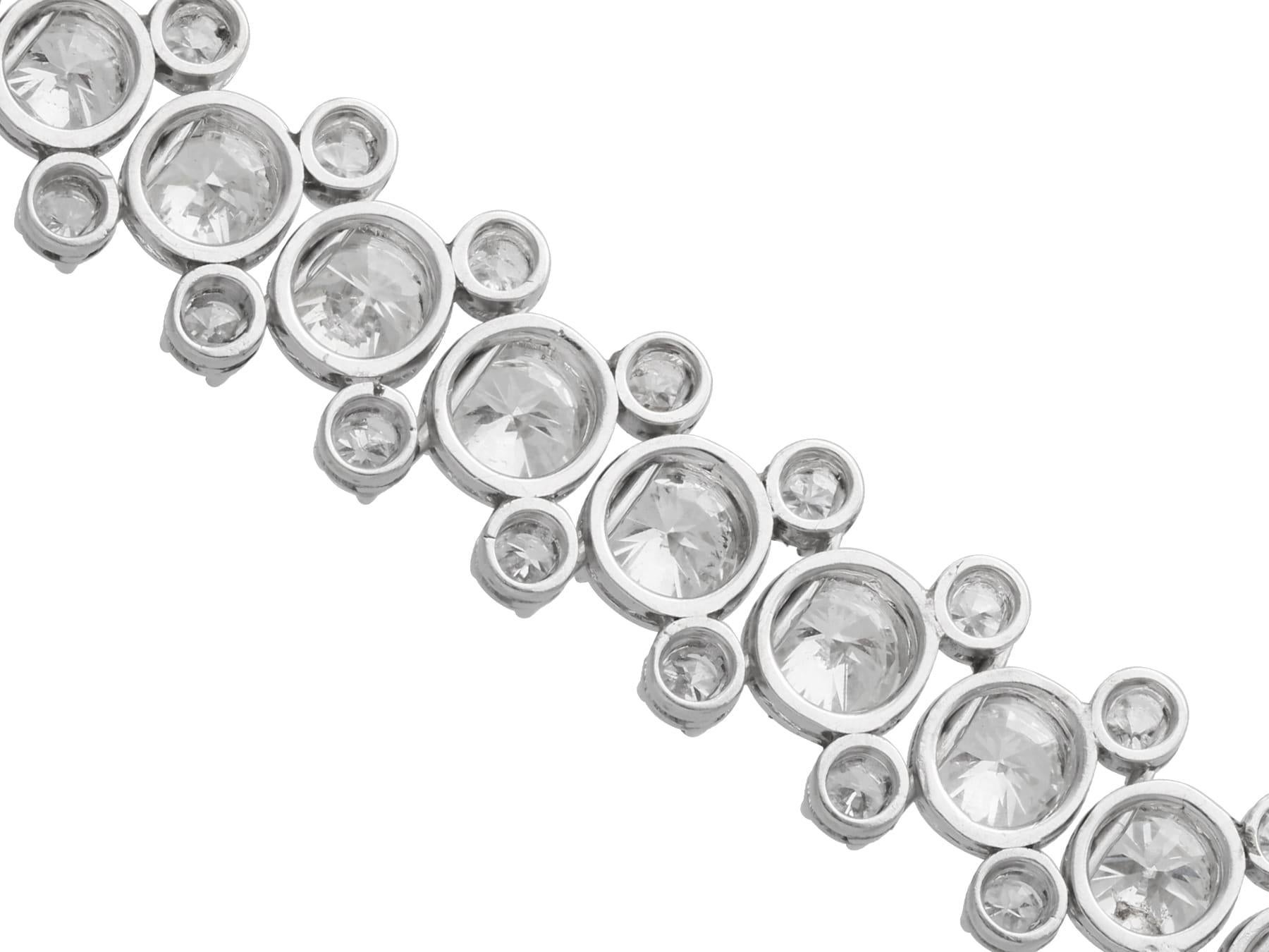 Antico bracciale con diamanti da 10,28 carati e oro bianco 18k Circa 1920 in vendita 3