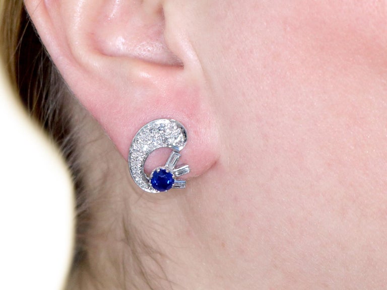 Antique 1.04 Carat Sapphire and 1.75 Carat Diamond White Gold Clip-on Earrings For Sale 3