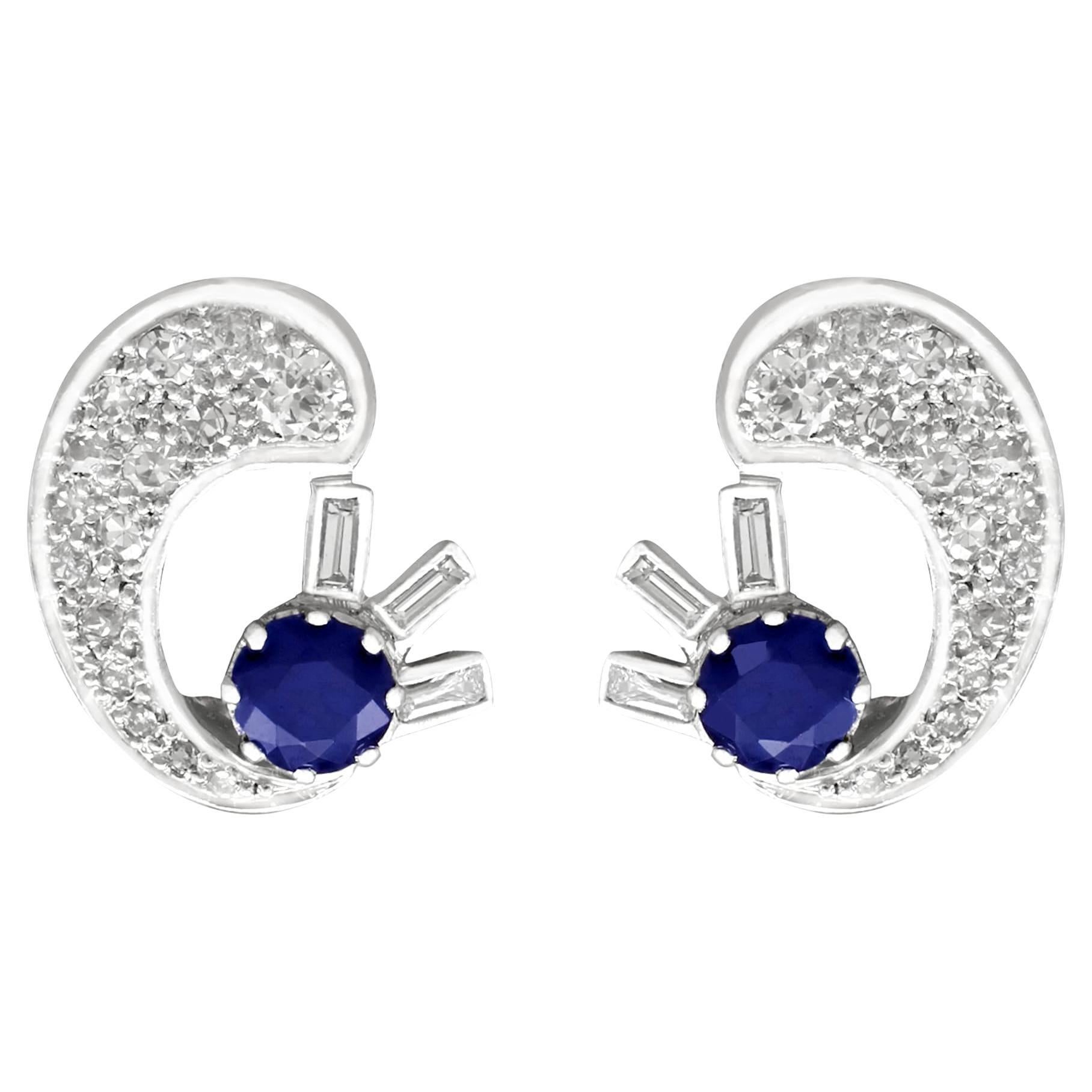 Pendientes de clip de oro blanco con zafiro antiguo de 1,04 quilates y diamante de 1,75 quilates en venta