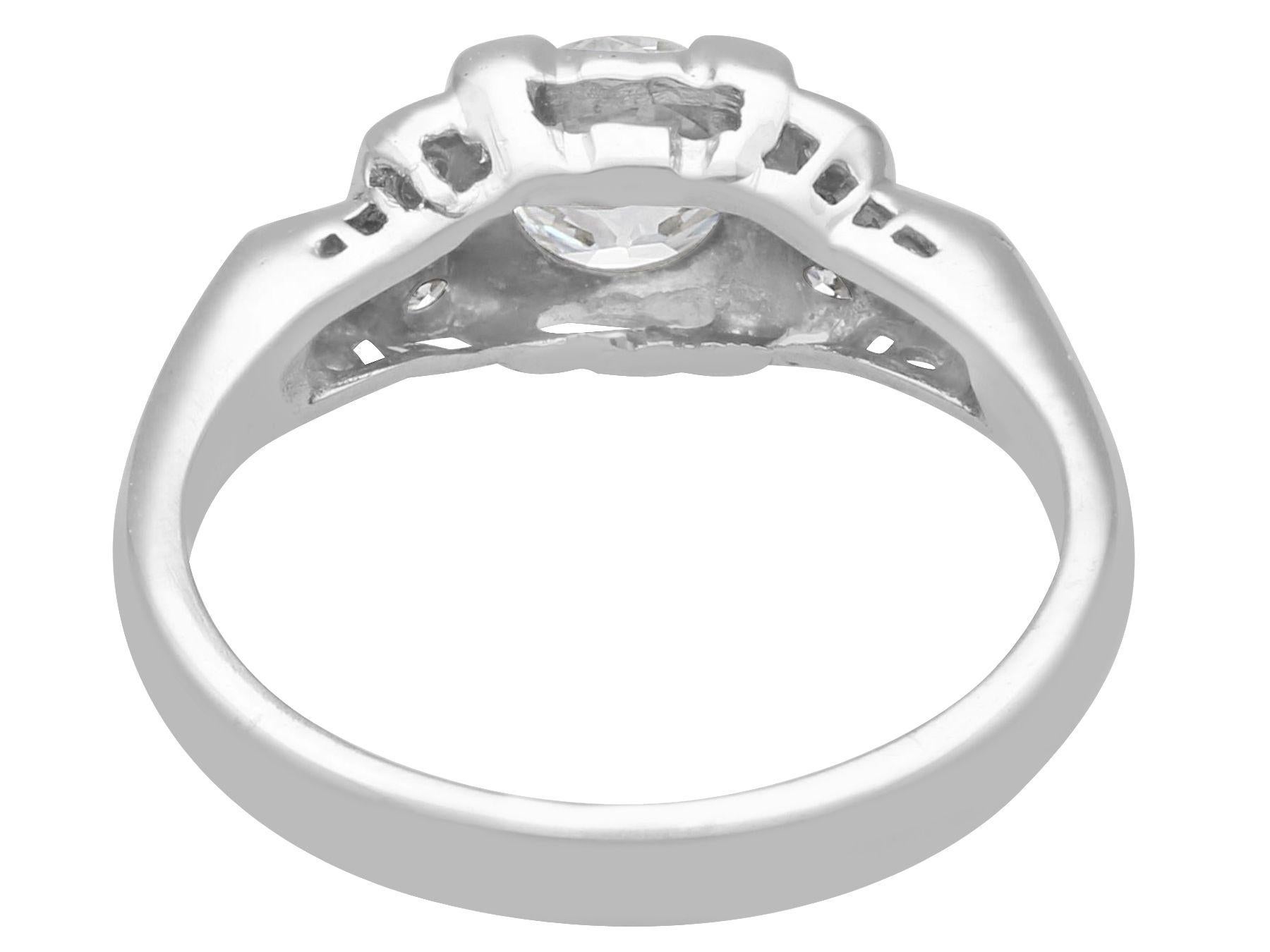 Women's or Men's Antique 1.05 Carat Diamond and 14K White Gold Solitaire Ring For Sale