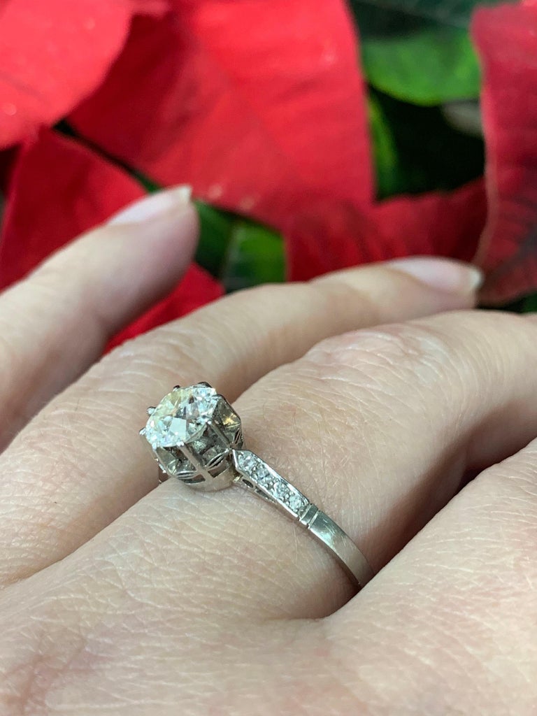 Antique 1.09 Carat Old Cut Diamond Platinum Engagement Ring, circa 1910 For Sale at 1stdibs