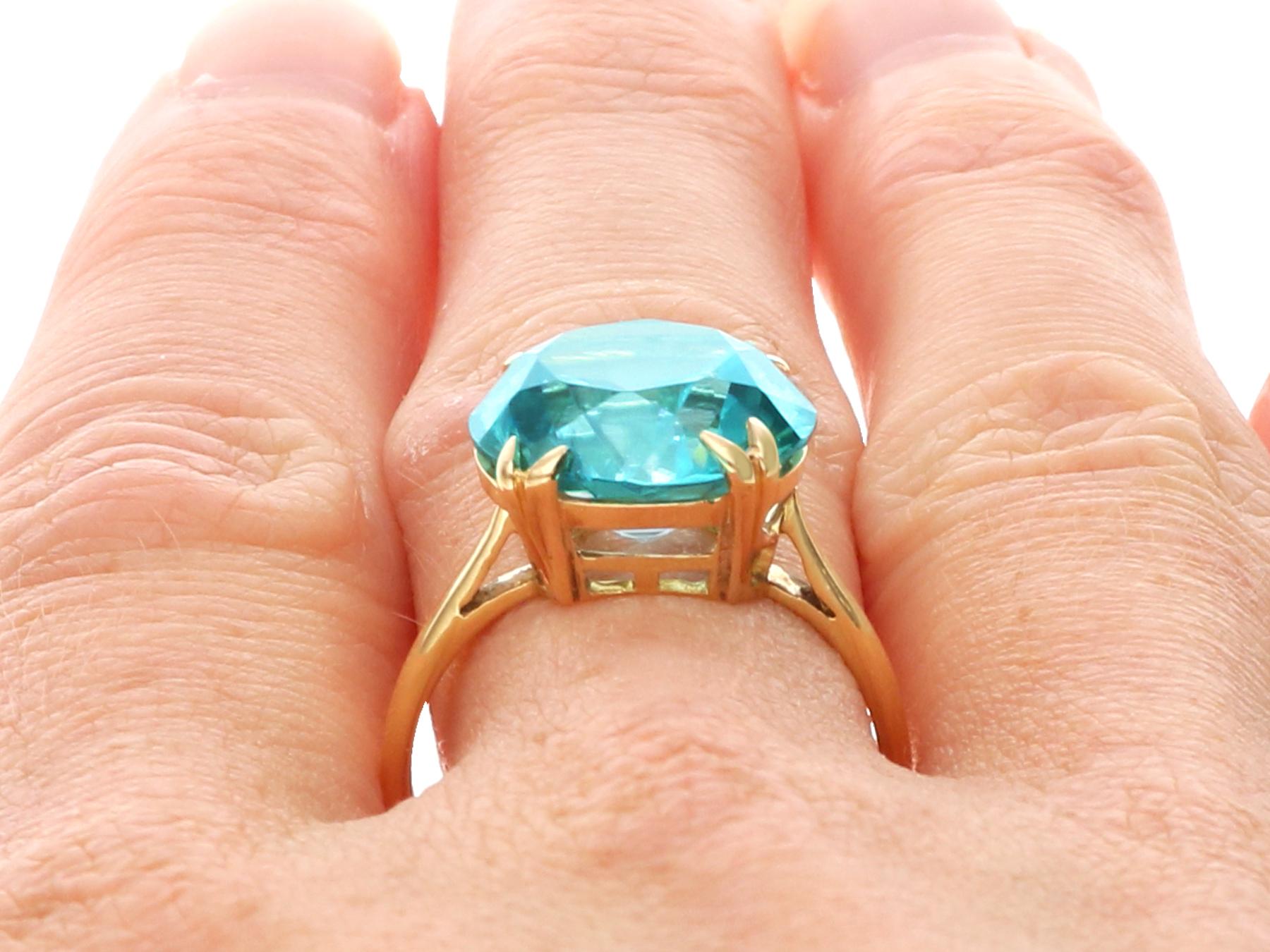 Antiguo anillo solitario de circonio alto de 10,90 quilates y oro amarillo de 18 quilates Circa 1910 en venta 8