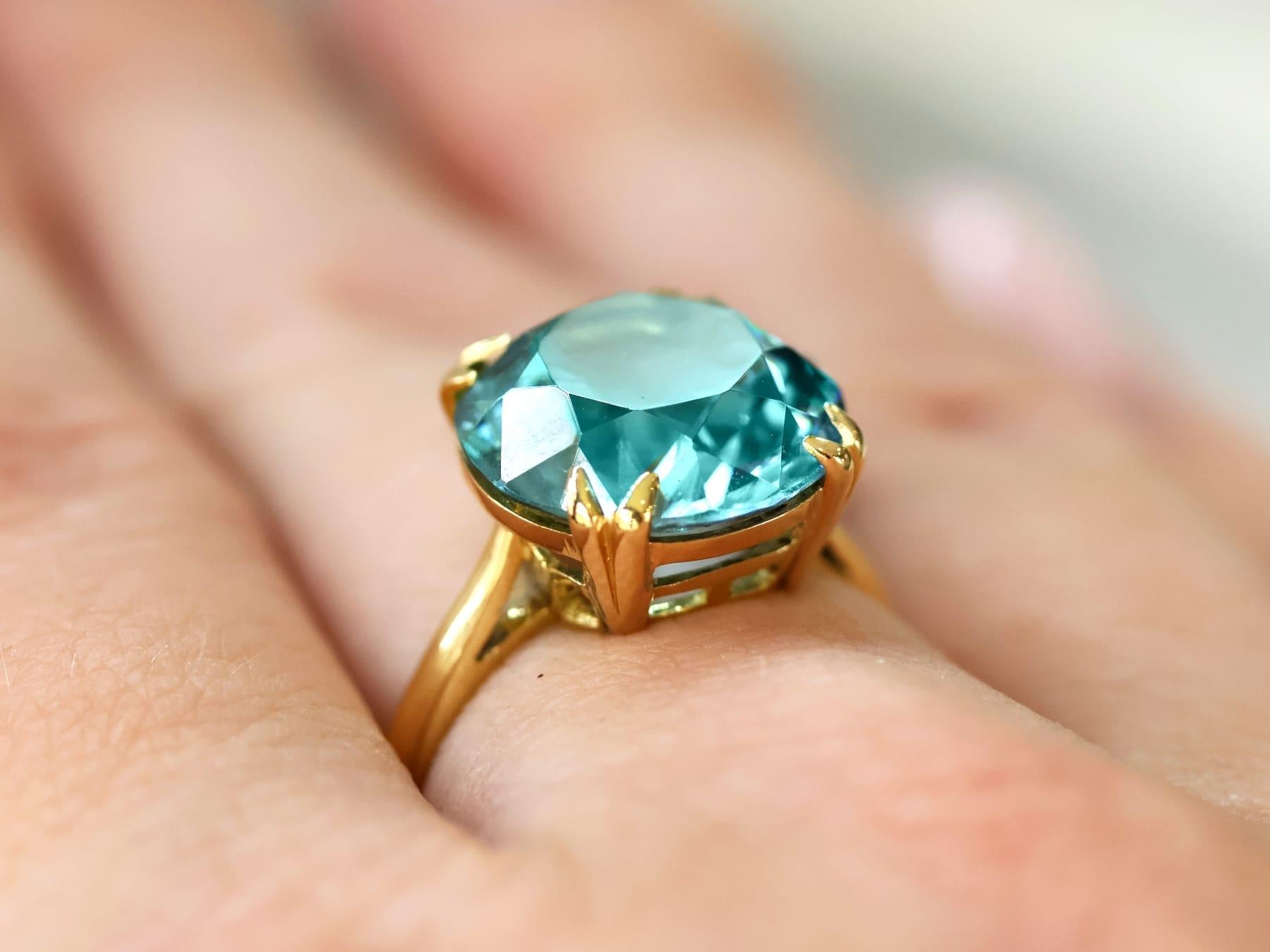 Antiguo anillo solitario de circonio alto de 10,90 quilates y oro amarillo de 18 quilates Circa 1910 en Excelente estado para la venta en Jesmond, Newcastle Upon Tyne