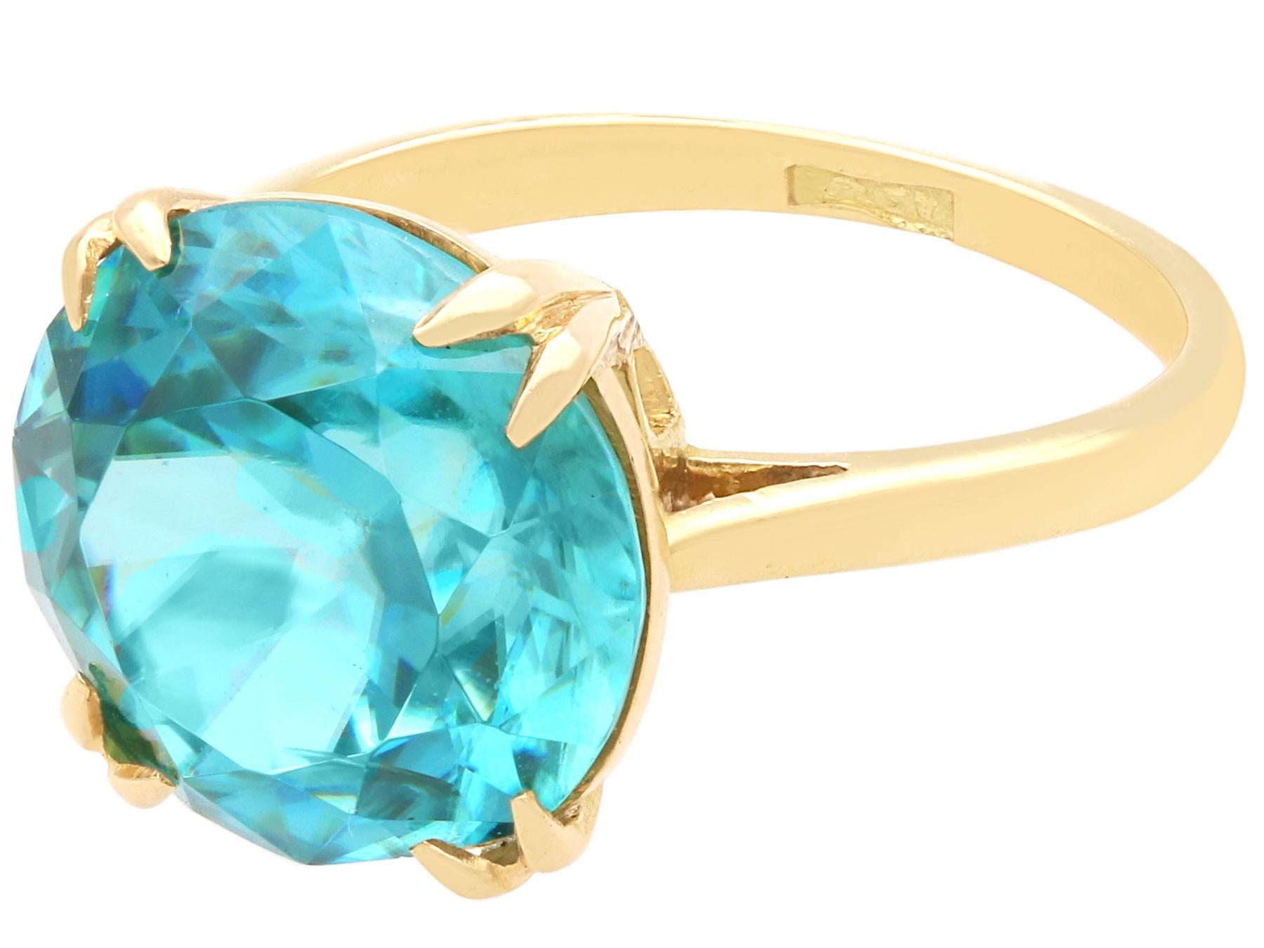 Antiguo anillo solitario de circonio alto de 10,90 quilates y oro amarillo de 18 quilates Circa 1910 en venta 1