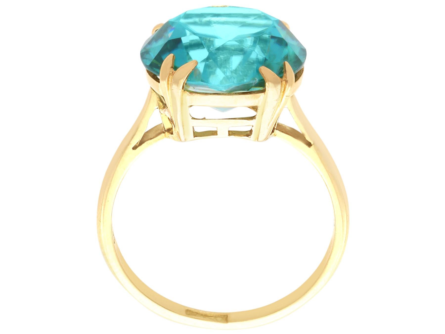 Antiguo anillo solitario de circonio alto de 10,90 quilates y oro amarillo de 18 quilates Circa 1910 en venta 3