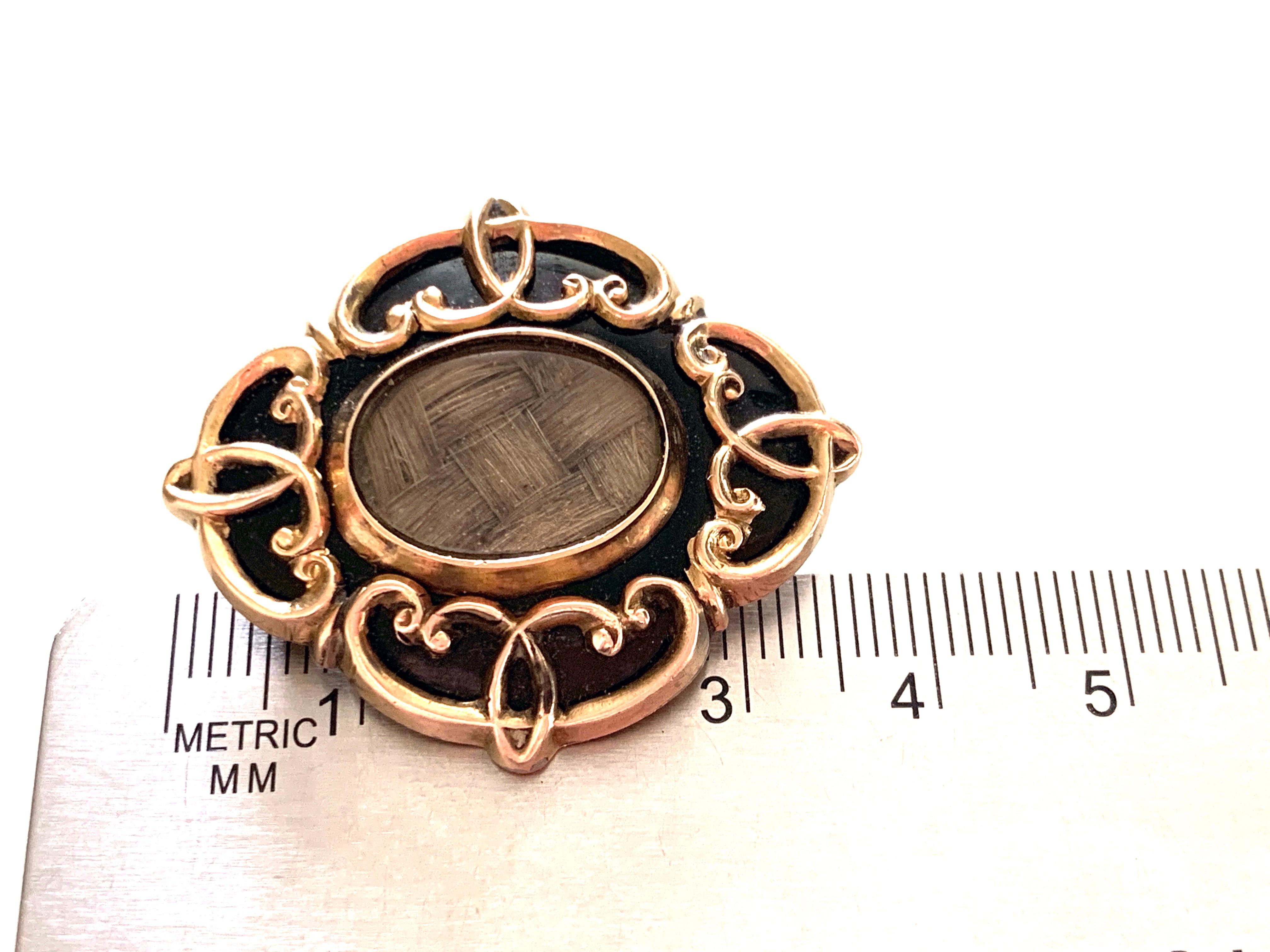 Victorian Antique 10ct Gold Mourning Brooch  For Sale