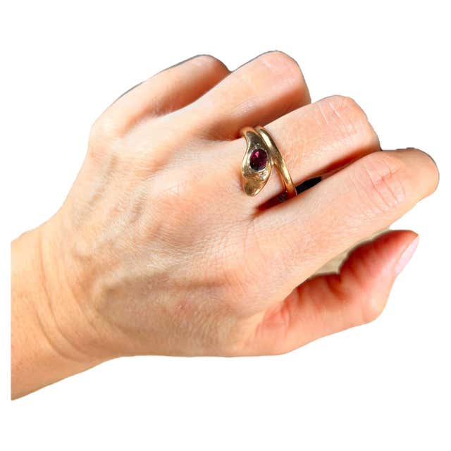 Antique 9ct Gold Victorian Ruby Snake Ring For Sale at 1stDibs