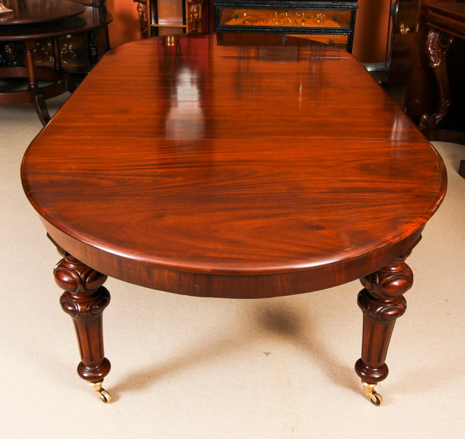 Antique Victorian Oval Flame Mahogany Extending Dining Table 19thC 6