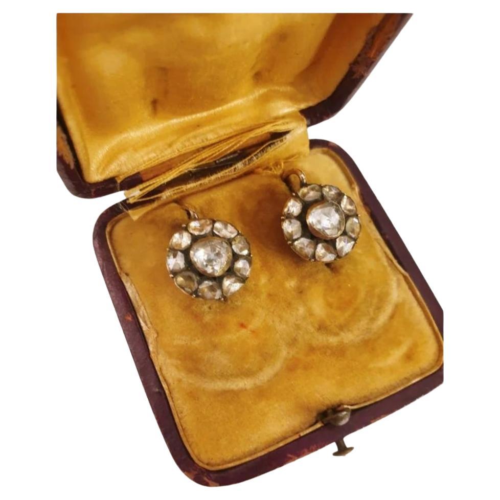 Boucles d'oreilles anciennes 1880s Victorian Rose Cut Diamond Gold Earrings en vente 3