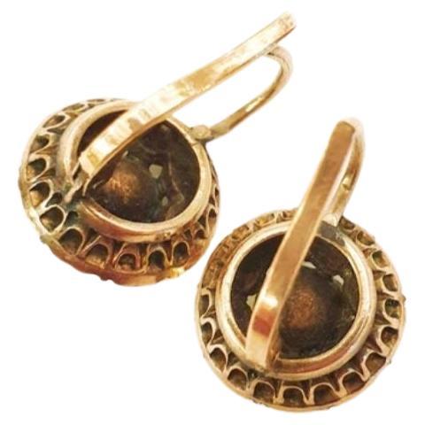 Boucles d'oreilles anciennes 1880s Victorian Rose Cut Diamond Gold Earrings en vente 4