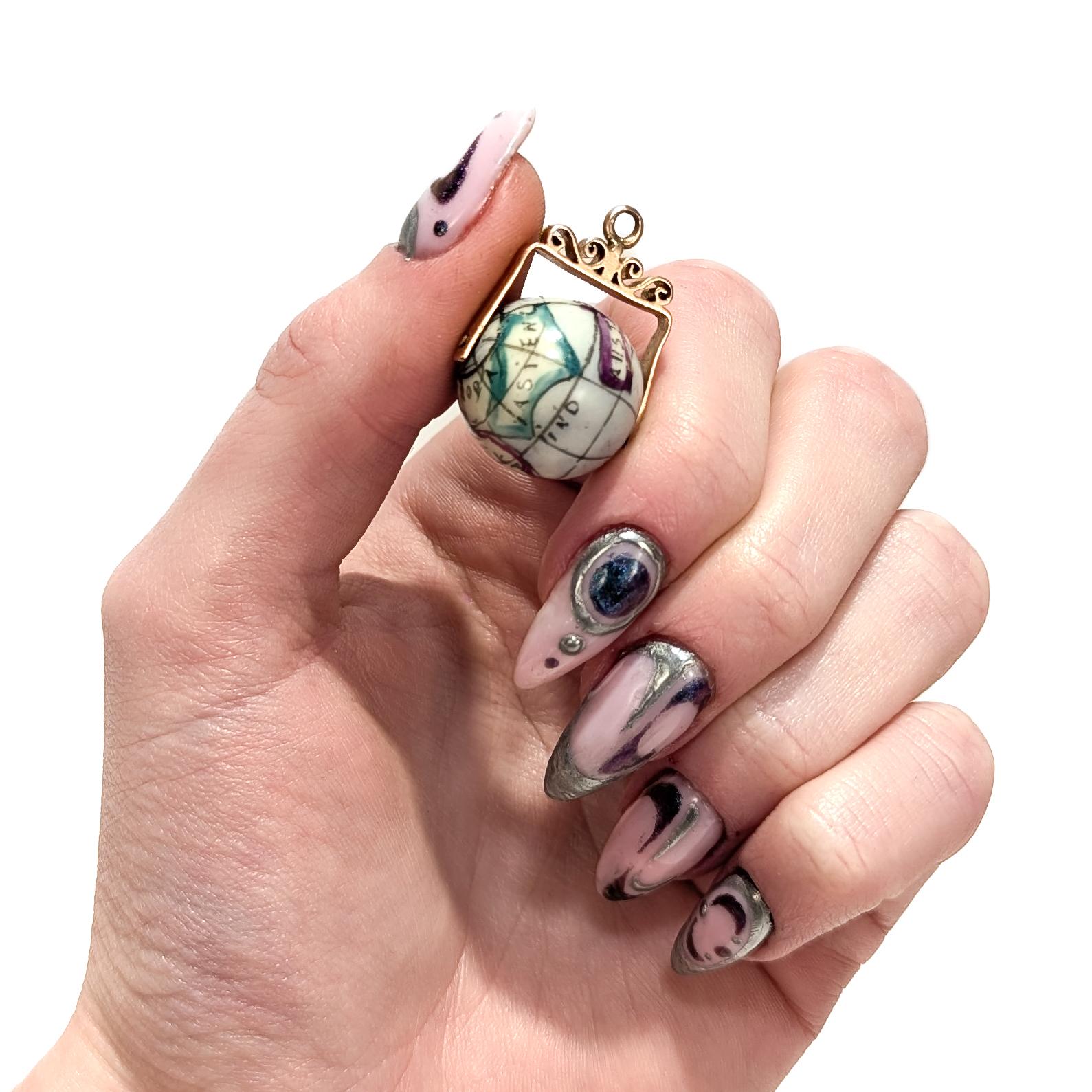 Antique 10K Rose Gold & Porcelain Globe / World Map Spinner Charm or Pendant In Good Condition For Sale In Philadelphia, PA