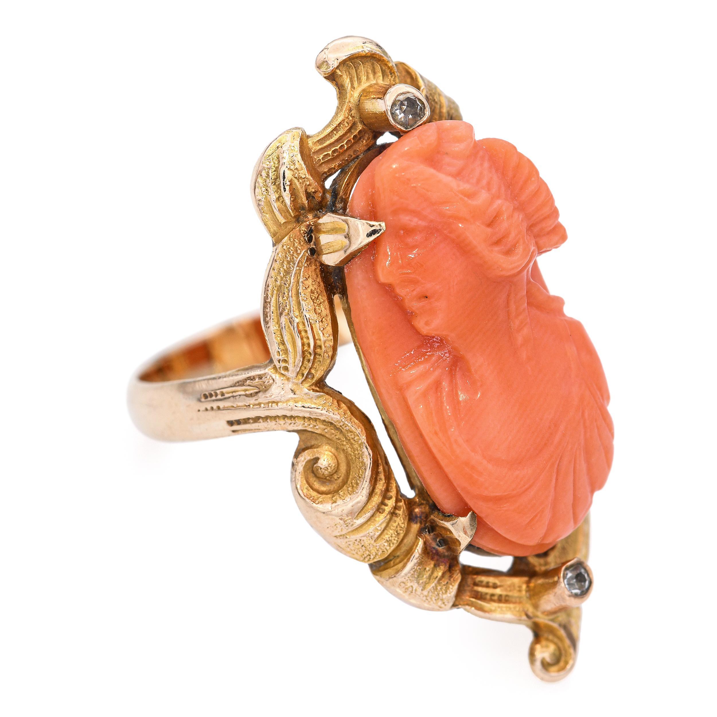 Anello antico in oro giallo 10k con cammeo di corallo e diamanti in vendita 1