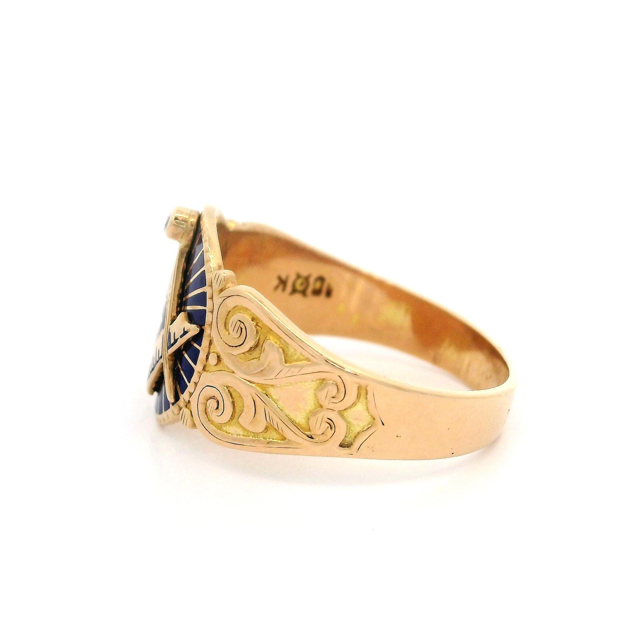 Antique 10k Yellow Gold Diamond Blue Enamel Scroll Work Masonic Low Profile Ring In Excellent Condition For Sale In Montclair, NJ