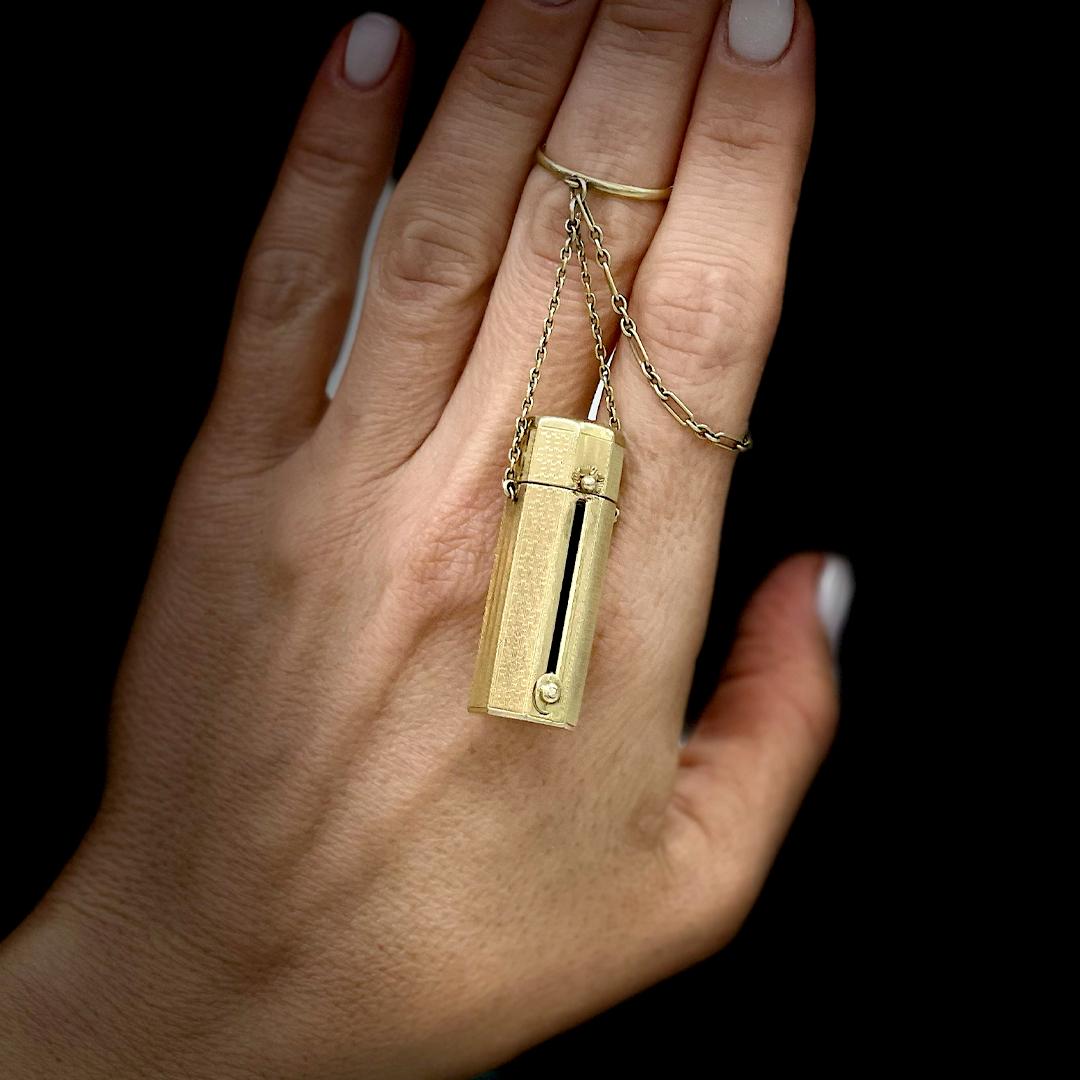 Women's Antique 10K Yellow Gold Ladies Compact Lipstick Case For Sale
