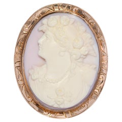 Antique 10k Yellow Gold Lady With Flowers Conch Shell Cameo Brooch