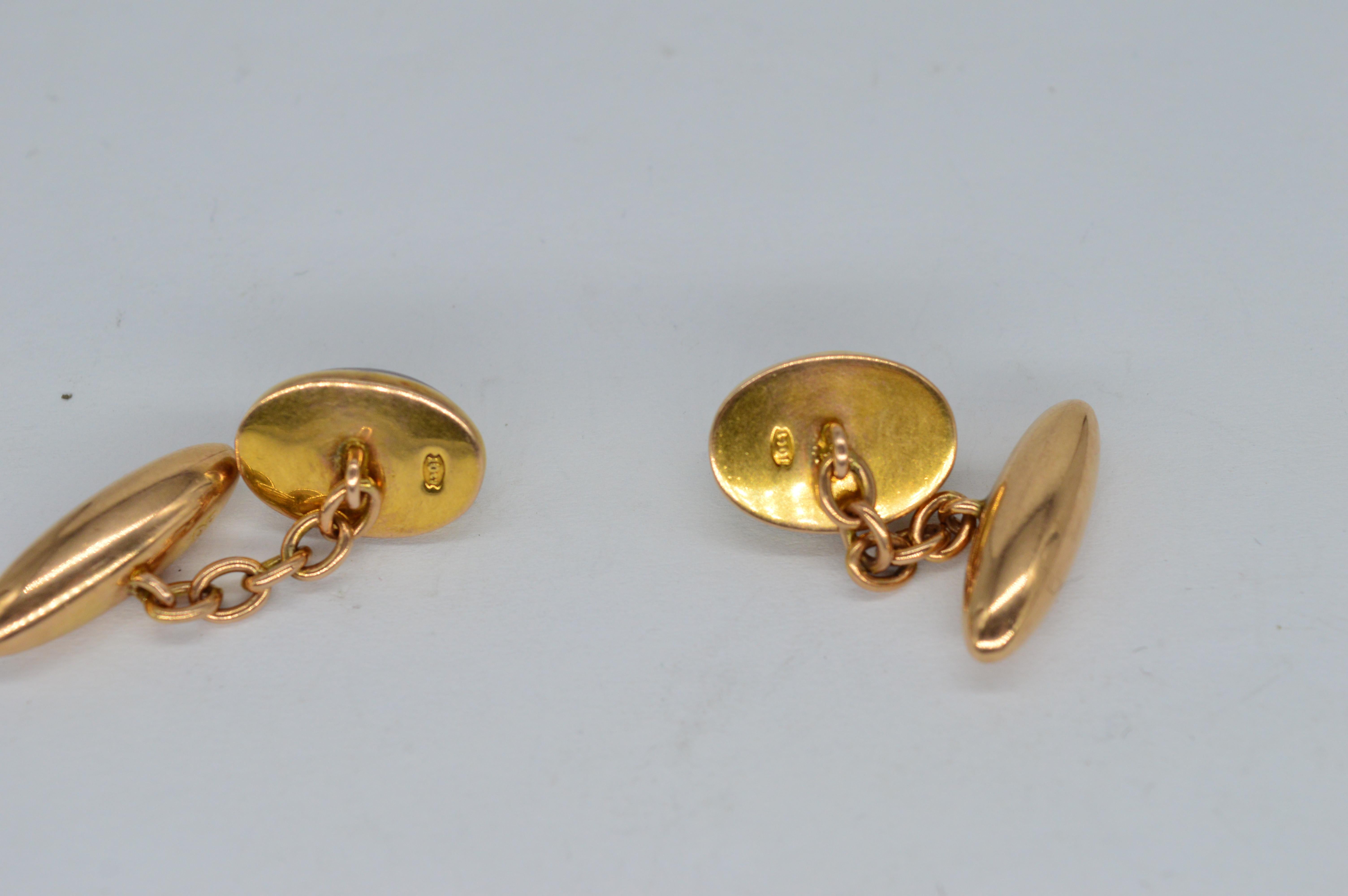 Taille cabochon Antique 10K Yellow Gold Tigers Eye Art Deco Statement Present Classic Cufflinks en vente