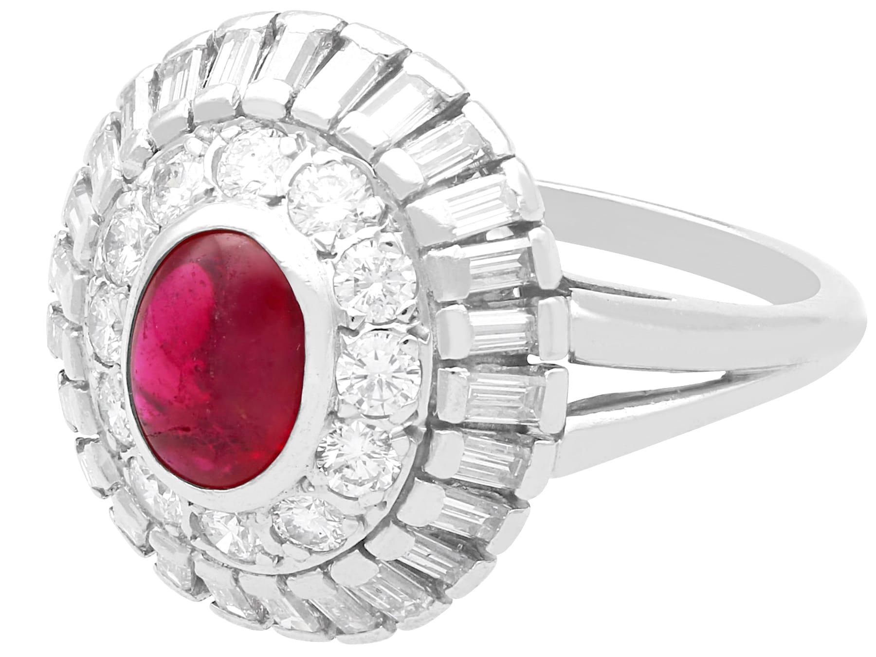 Antiguo anillo de platino de 1,10 quilates de rubí y 1,18 quilates de diamantes, circa 1935 en Excelente estado para la venta en Jesmond, Newcastle Upon Tyne