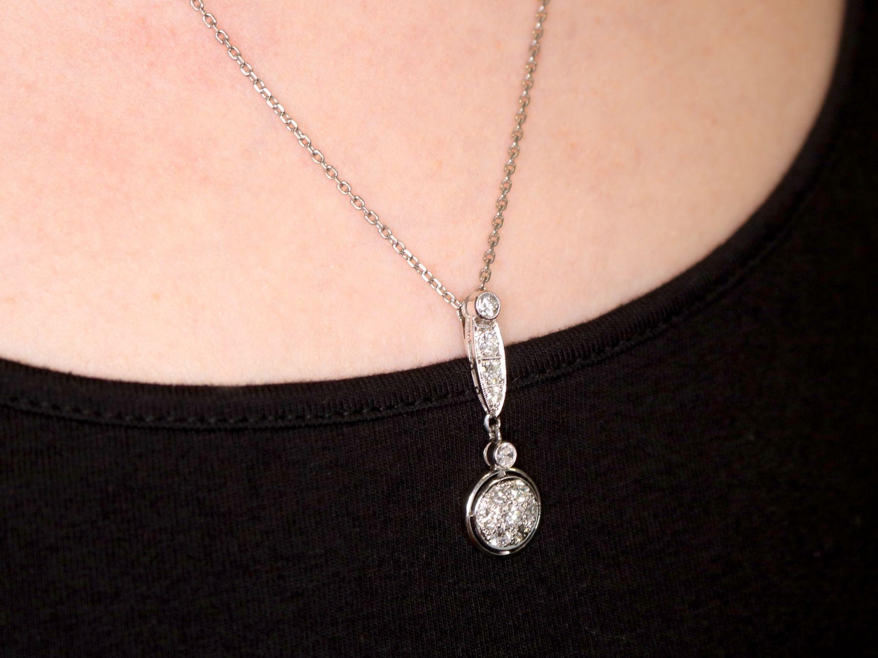 Antique 1.12 Carat Diamond and Platinum Necklace For Sale 2