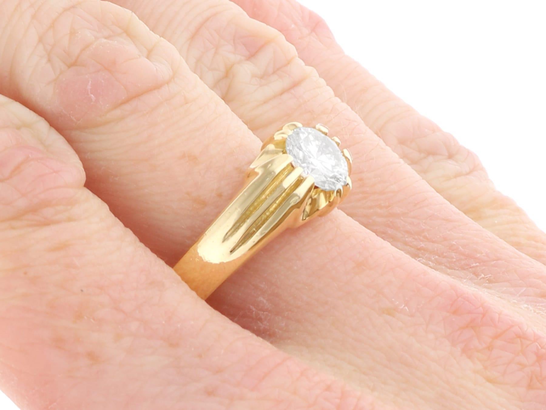 Bague solitaire ancienne en or jaune 18 carats et diamants de 1,13 carat, c. 1930 en vente 5